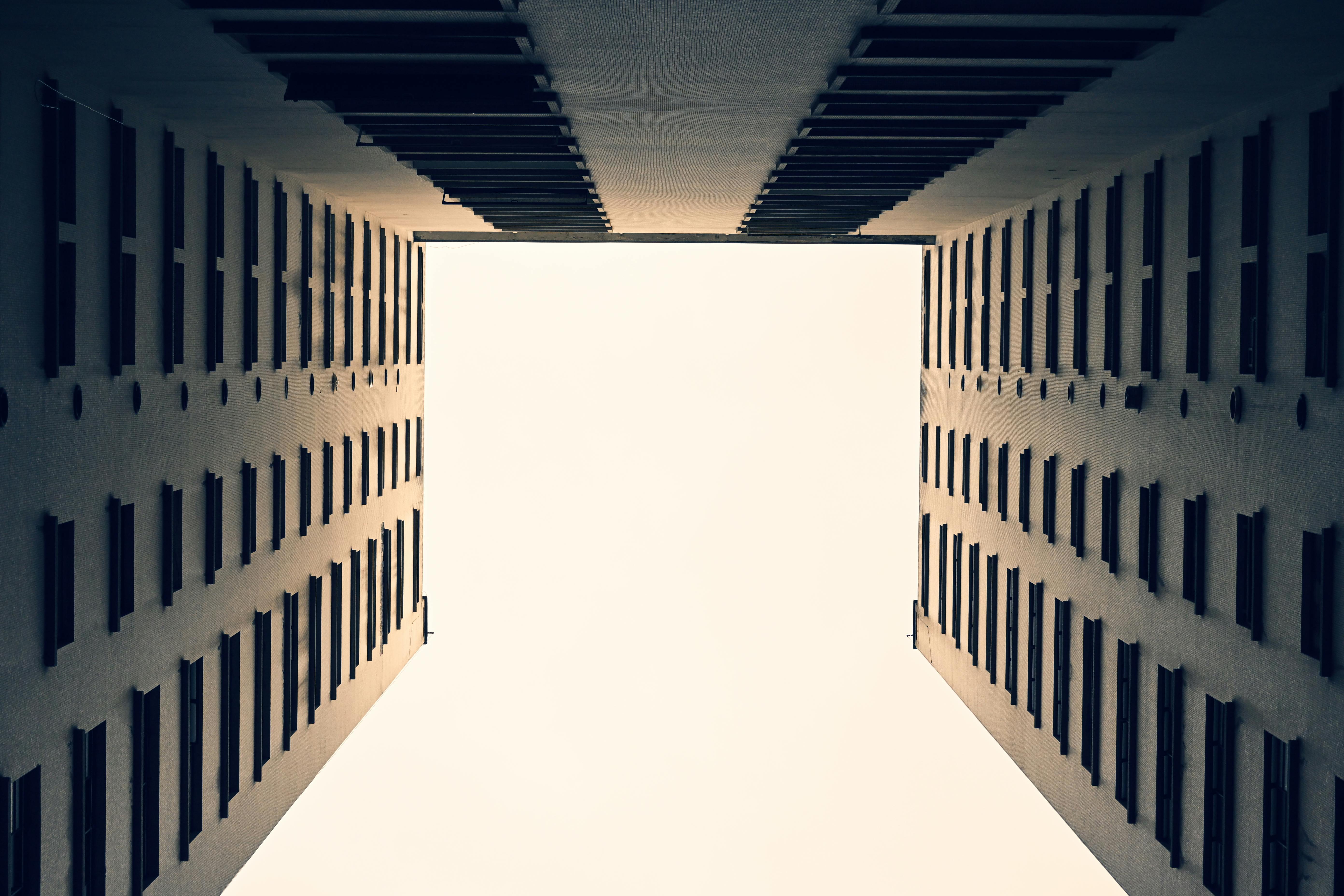 fitment architecture e‑commerce accuracy — Photo by Juan Carlos Tamayo on Pexels