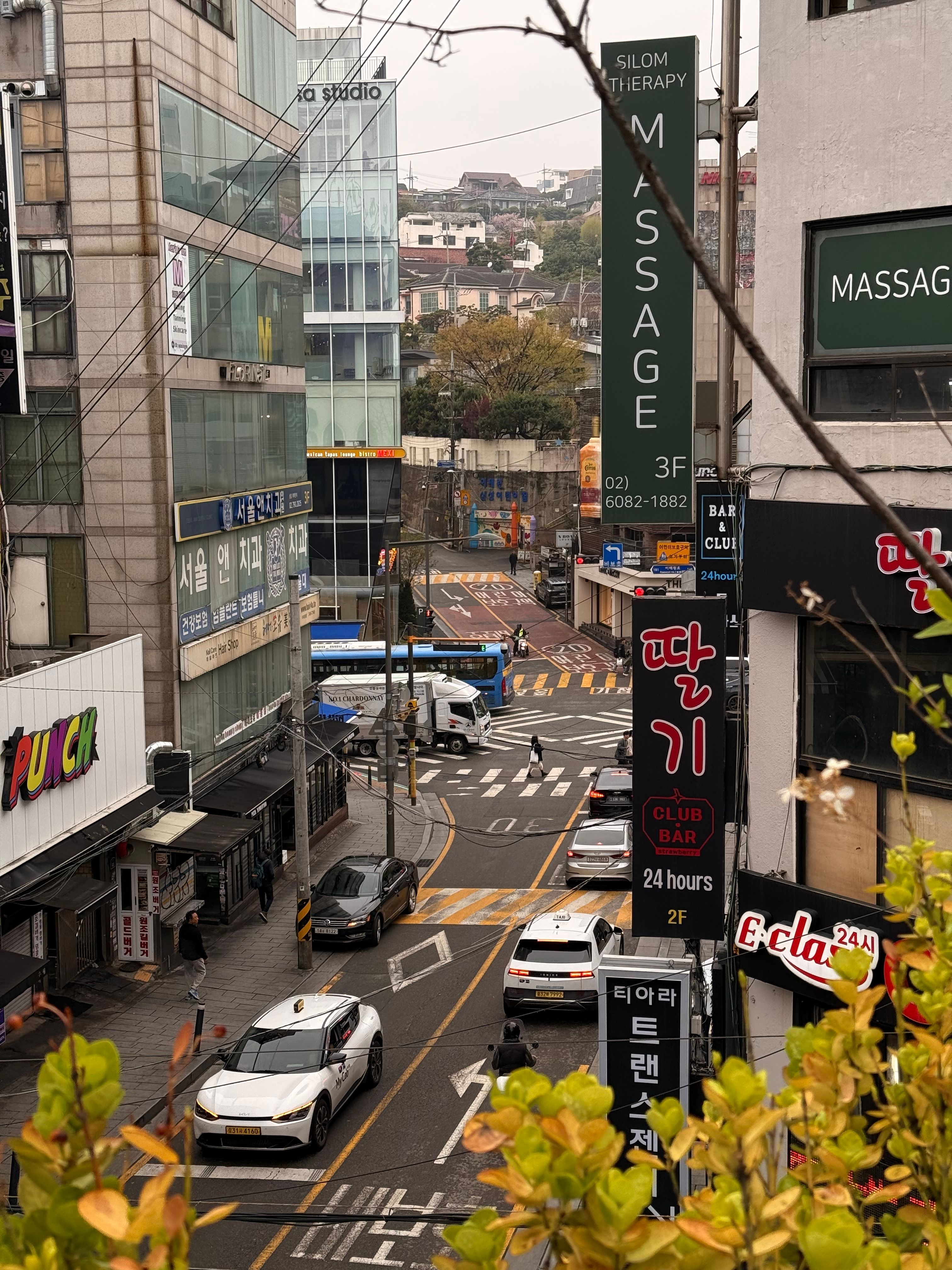 Mind against machine: World's top hackers, AI agents clash in Seoul