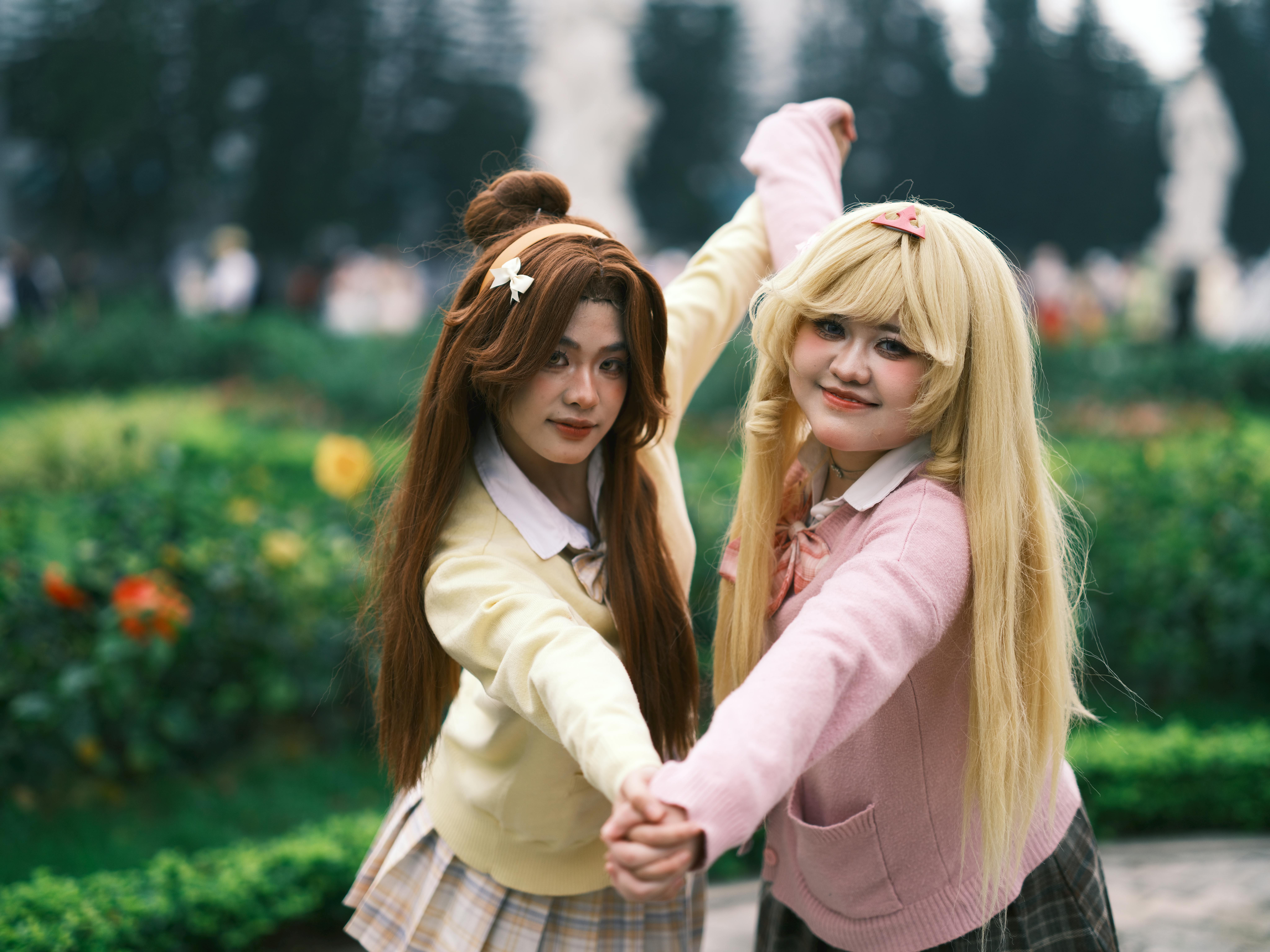anime, otaku culture, manga, streaming platforms, Anime & fandom, anime fandom — Photo by TBD Tuyên on Pexels