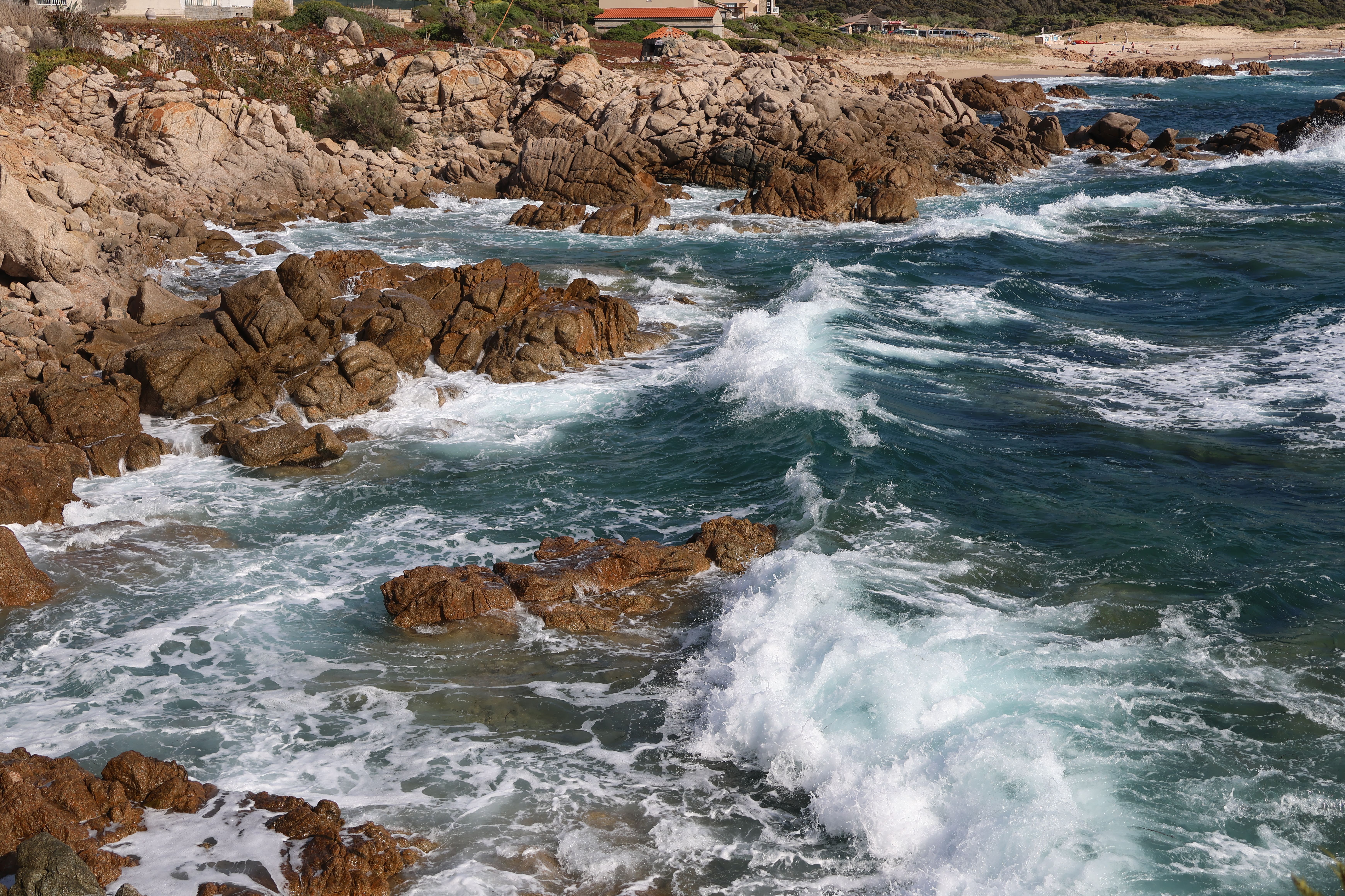 Dramatic Rocky Coastline with Crashing Waves · Free Stock Photo