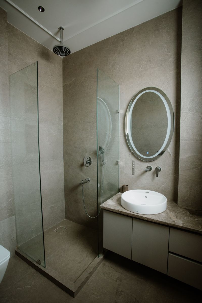 Olive Green Paired with Cream or Ivory Walls