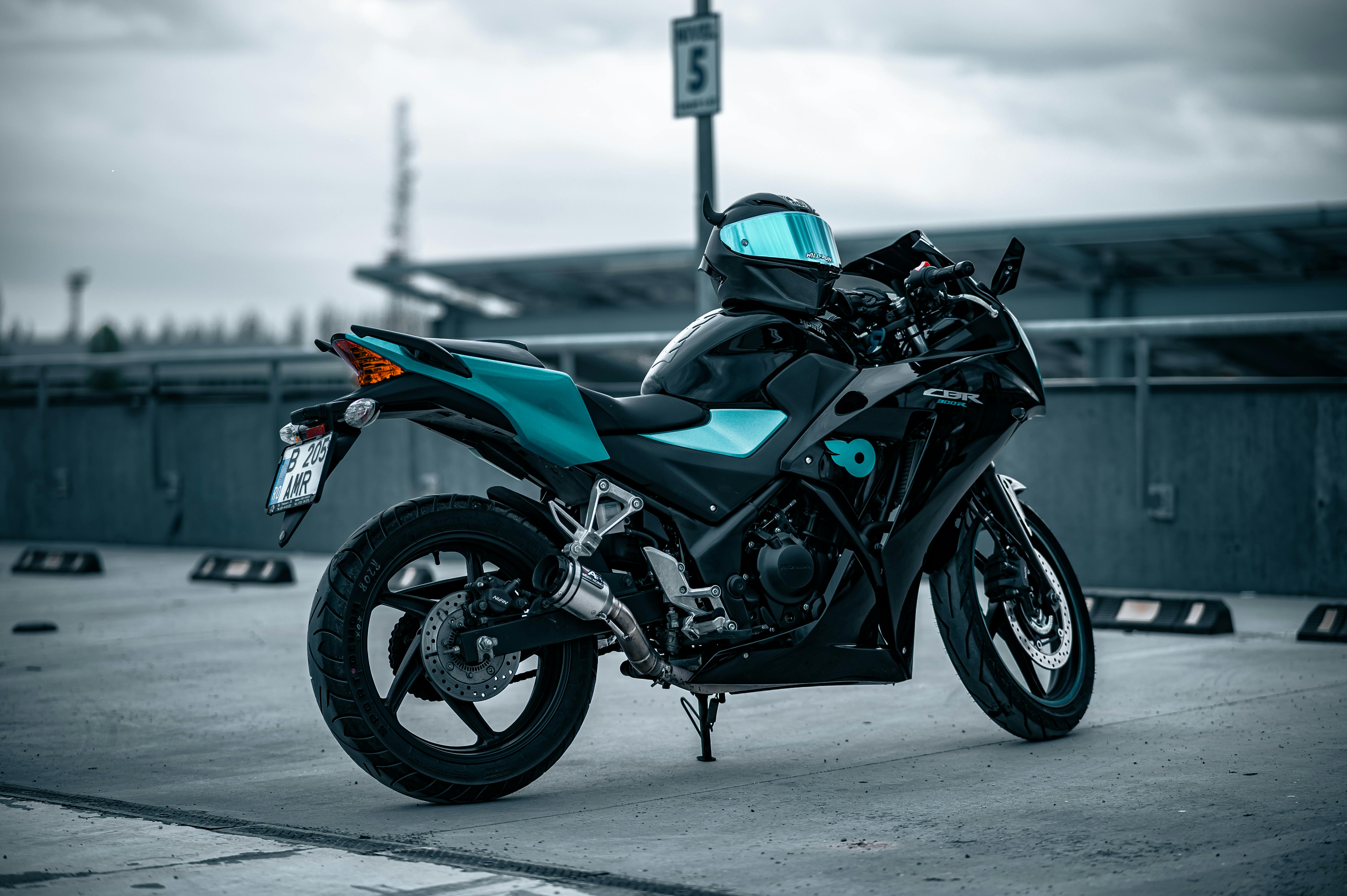 Diverse Array of Honda Motorcycles Returning for New Model Years — Photo by Ene Marius on Pexels
