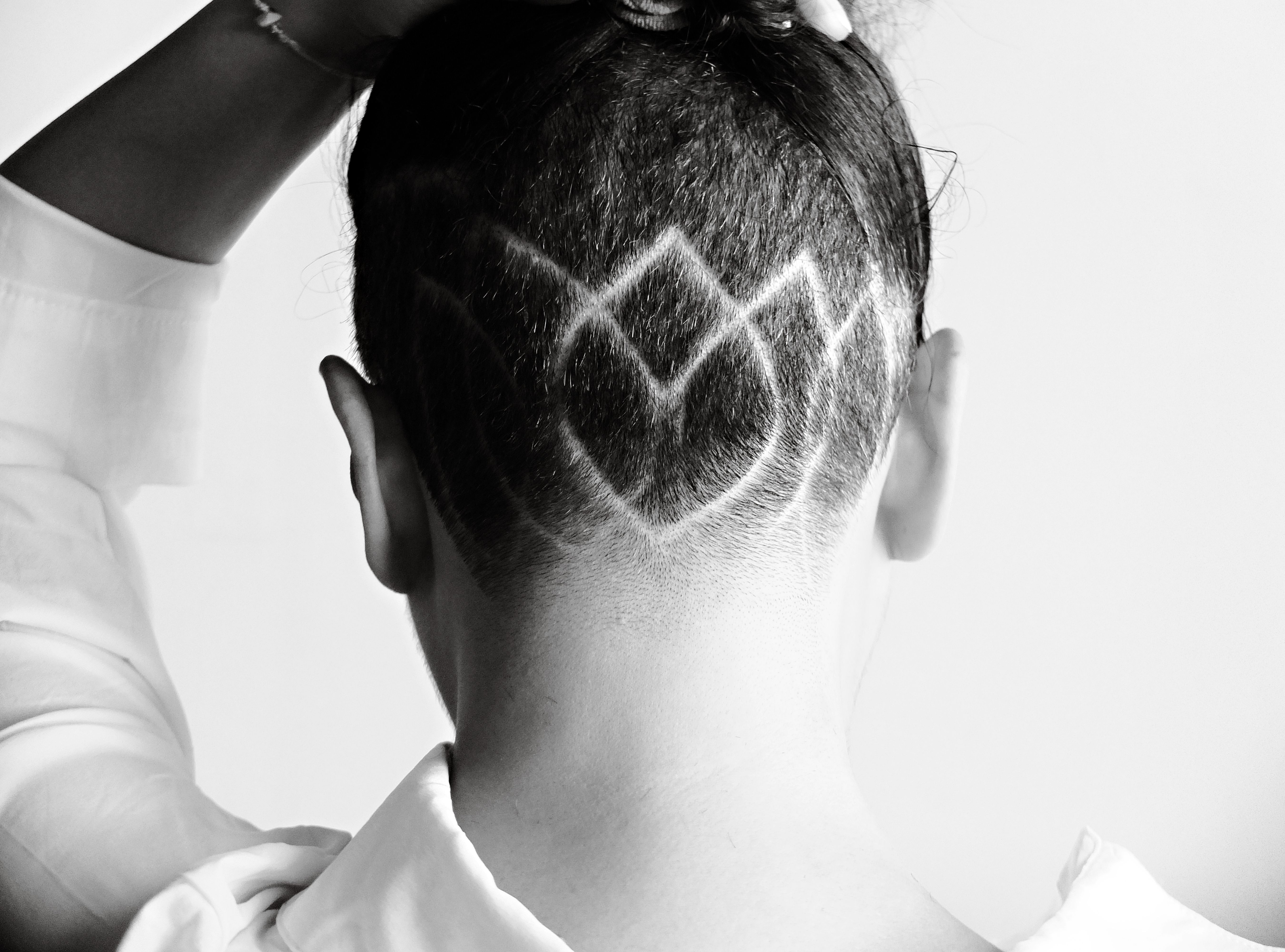 Trendy haircut styles for 2023 inspiration||haircut-reviews-tips.jpg
