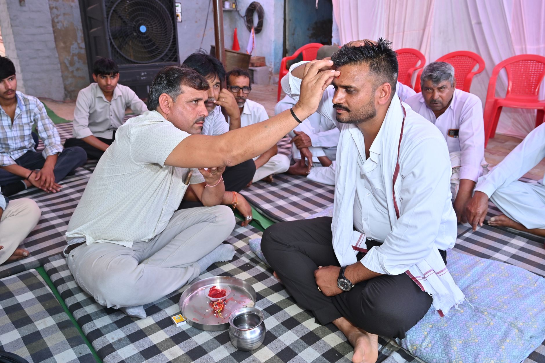 एकीकरण के युग में विदेश संबंधों, संचार और भाषा शिक्षा को बढ़ावा देना।