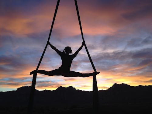 Mulher Fazendo Yoga