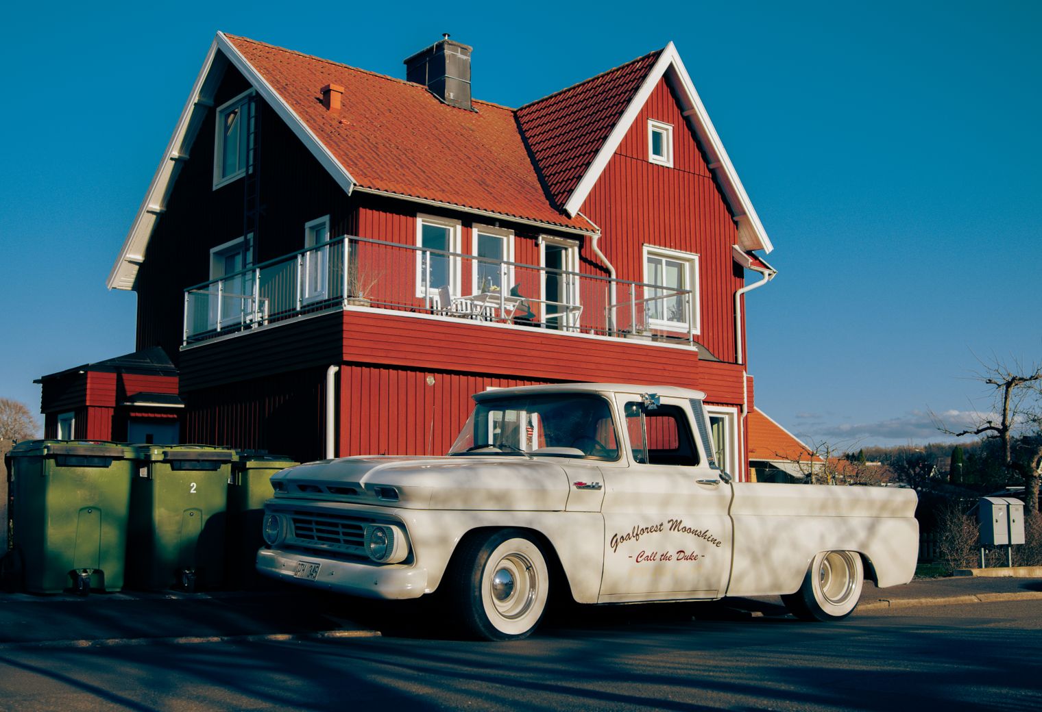 Churt — professional movers carrying furniture on a house move