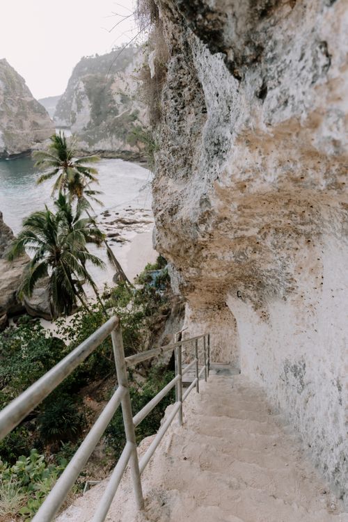 Scenic Cliffside Pathway Overlooking Ocean · Free Stock Photo