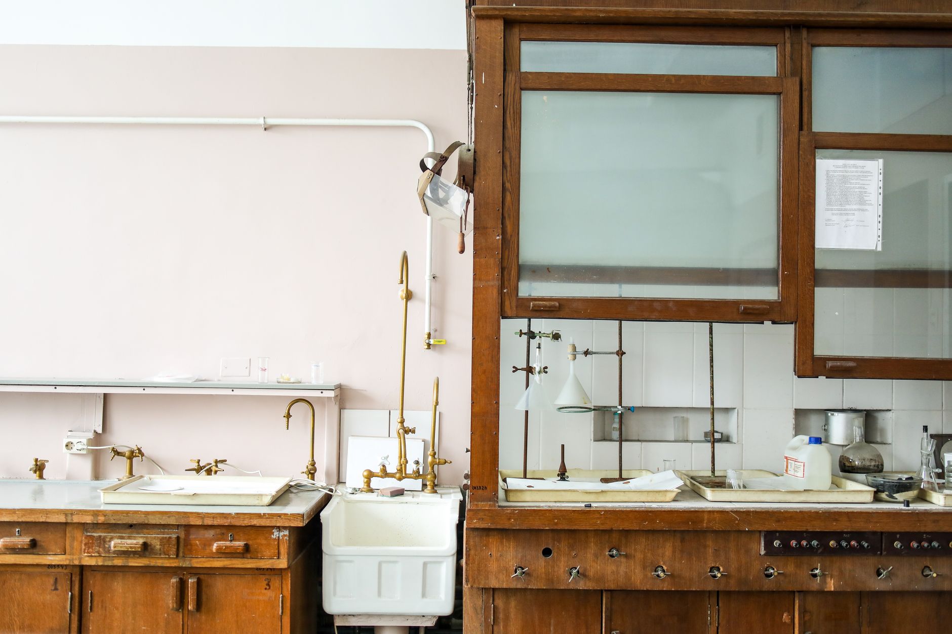 A vintage laboratory interior showcasing classic equipment and workstations.