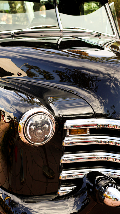 Car With Reflection Close-up of Vintage Car with Reflections · Free Stock Photo