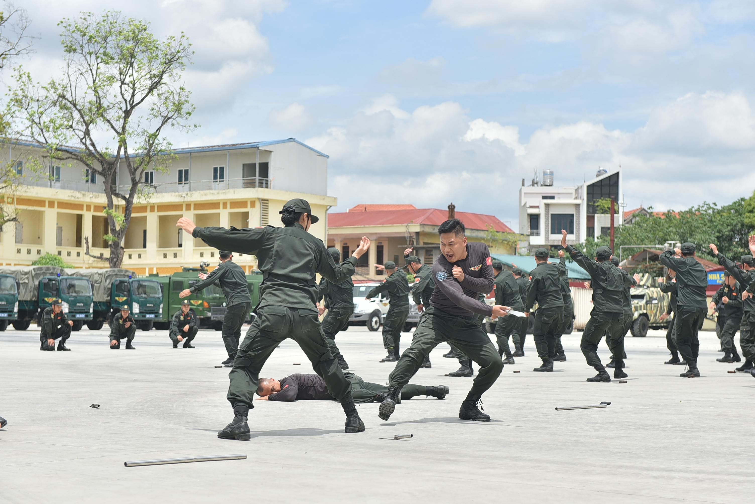 全民國防培訓表面上強化防衛，實際上卻揭示國防預算的壓力
