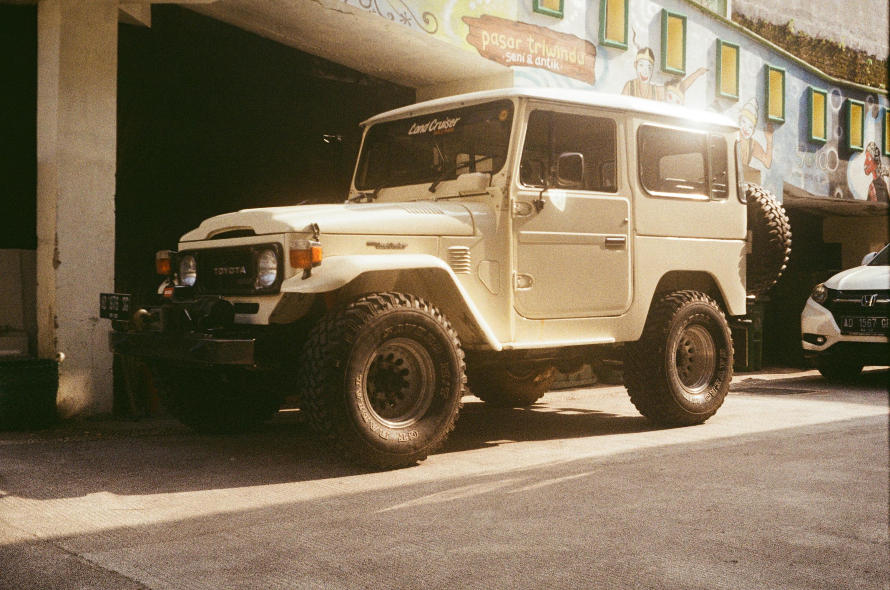 Toyota recalls 550,000 vehicles over seat defect — Photo by Jeehead 999 on Pexels