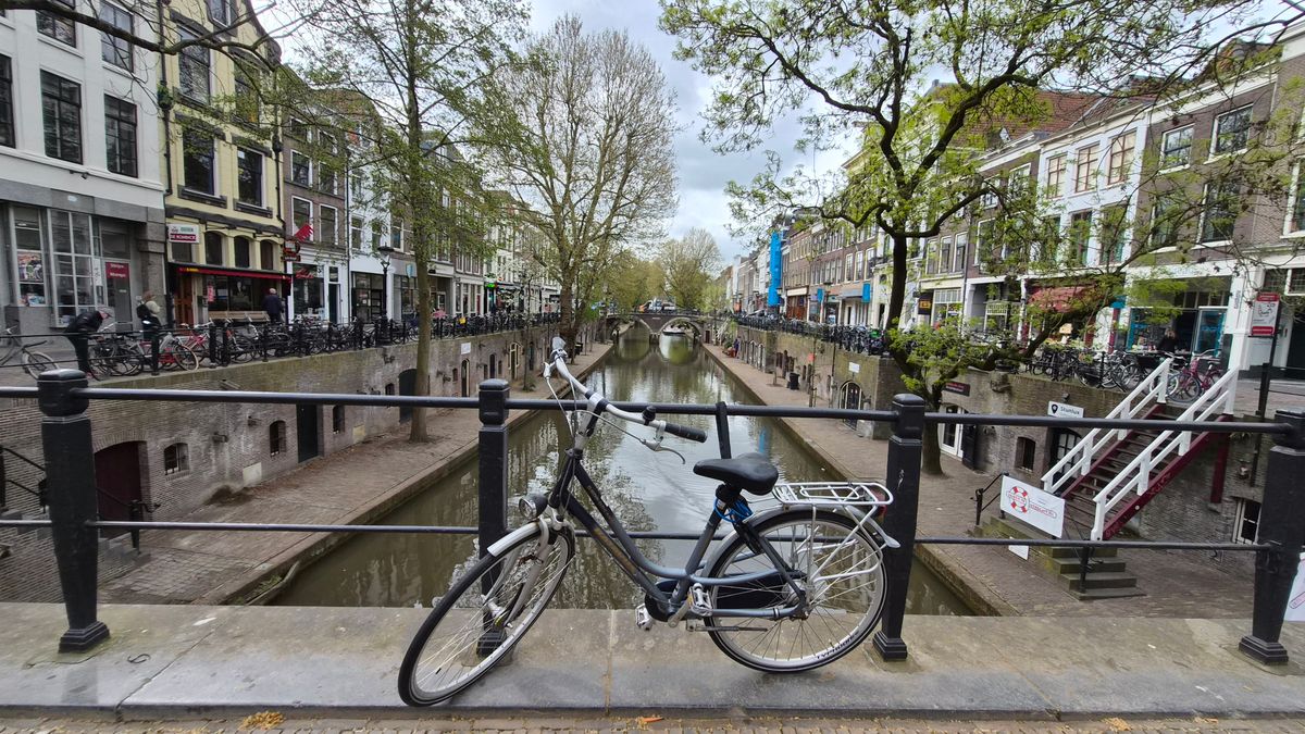 A bicycle on a bridge over Utrecht's Oudegracht