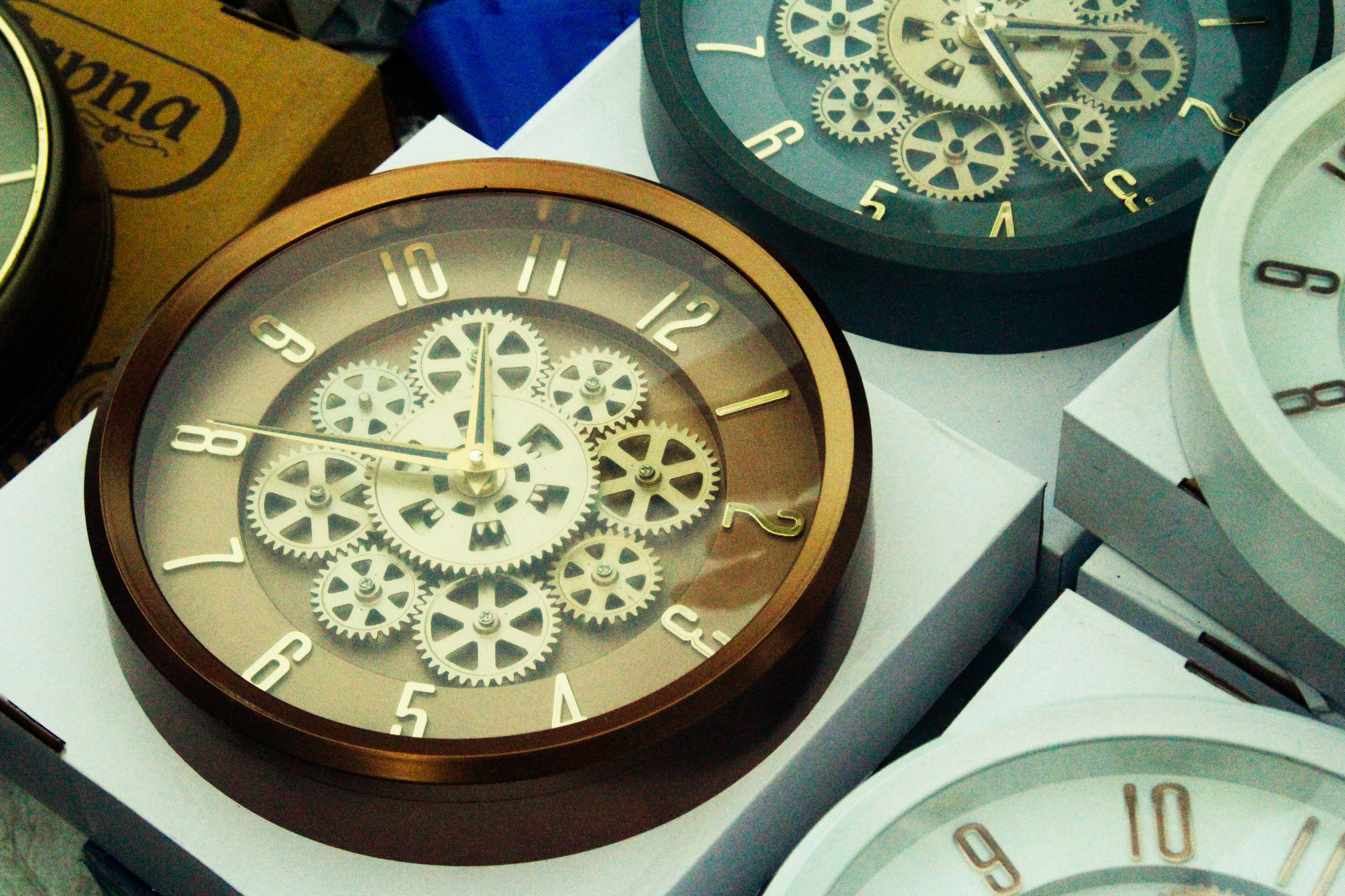 Studio Clocks
