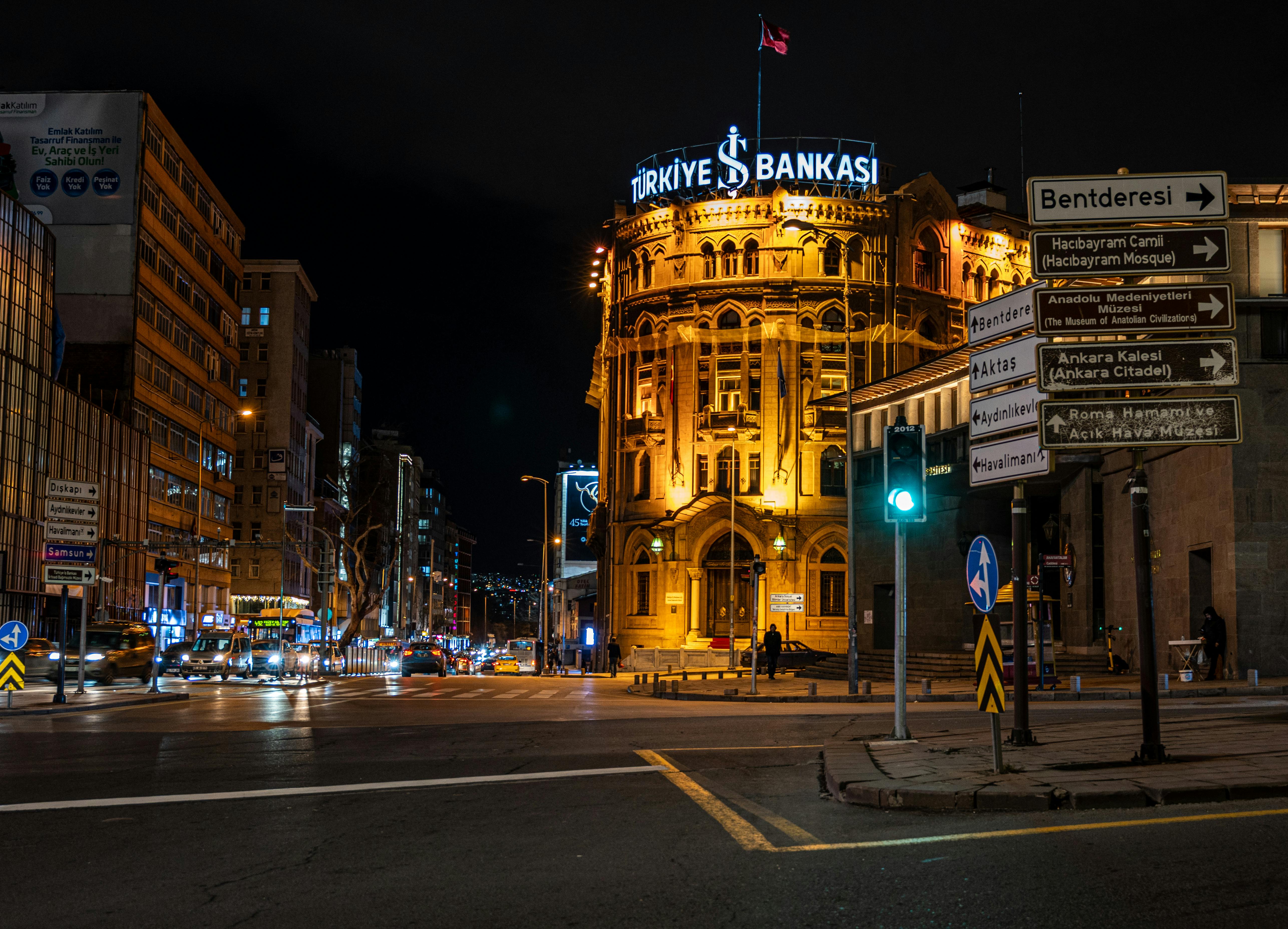 Bank of England warns ‘higher inflation unavoidable’ after holding interest rates — Photo by Oğuzhan Özen on Pexels