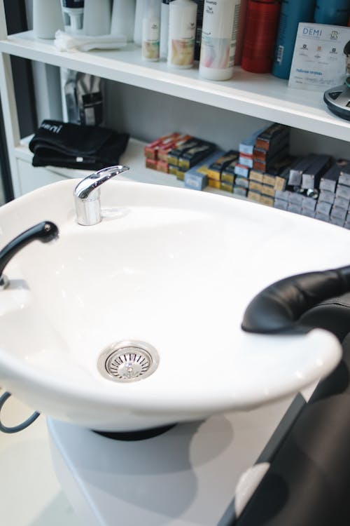 Free Ceramic Sink in Hair Salon Stock Photo