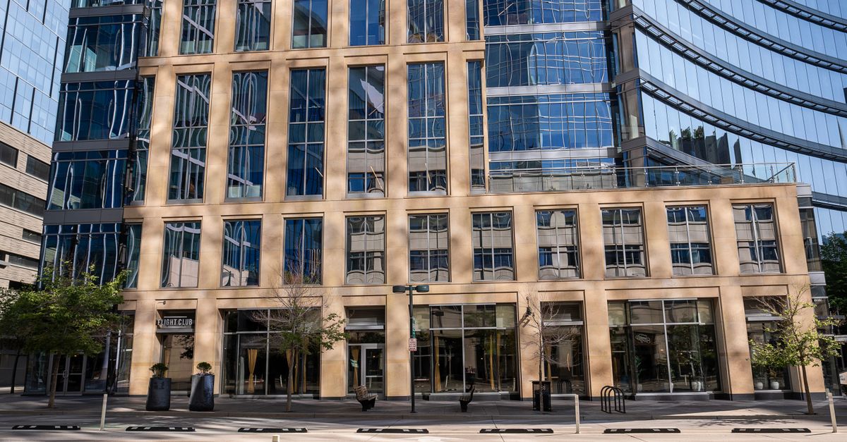 JLL Tapped to Lead Leasing at Dallas's Pinnacle Tower Following Ownership Transition