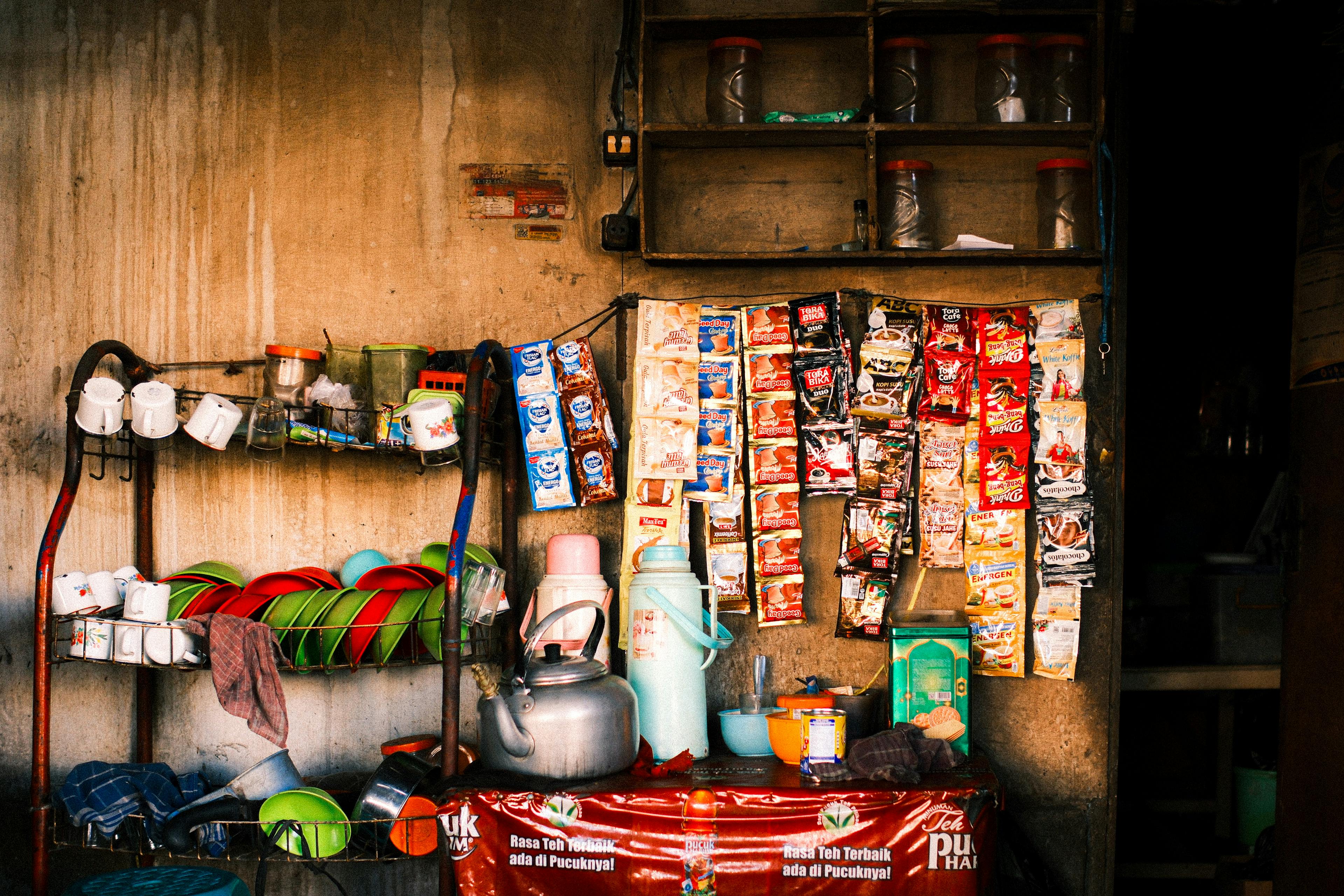 9 frugal habits from Asian households that actually save money, according to experts — Photo by Muhamad Guruh Budi Hartono on