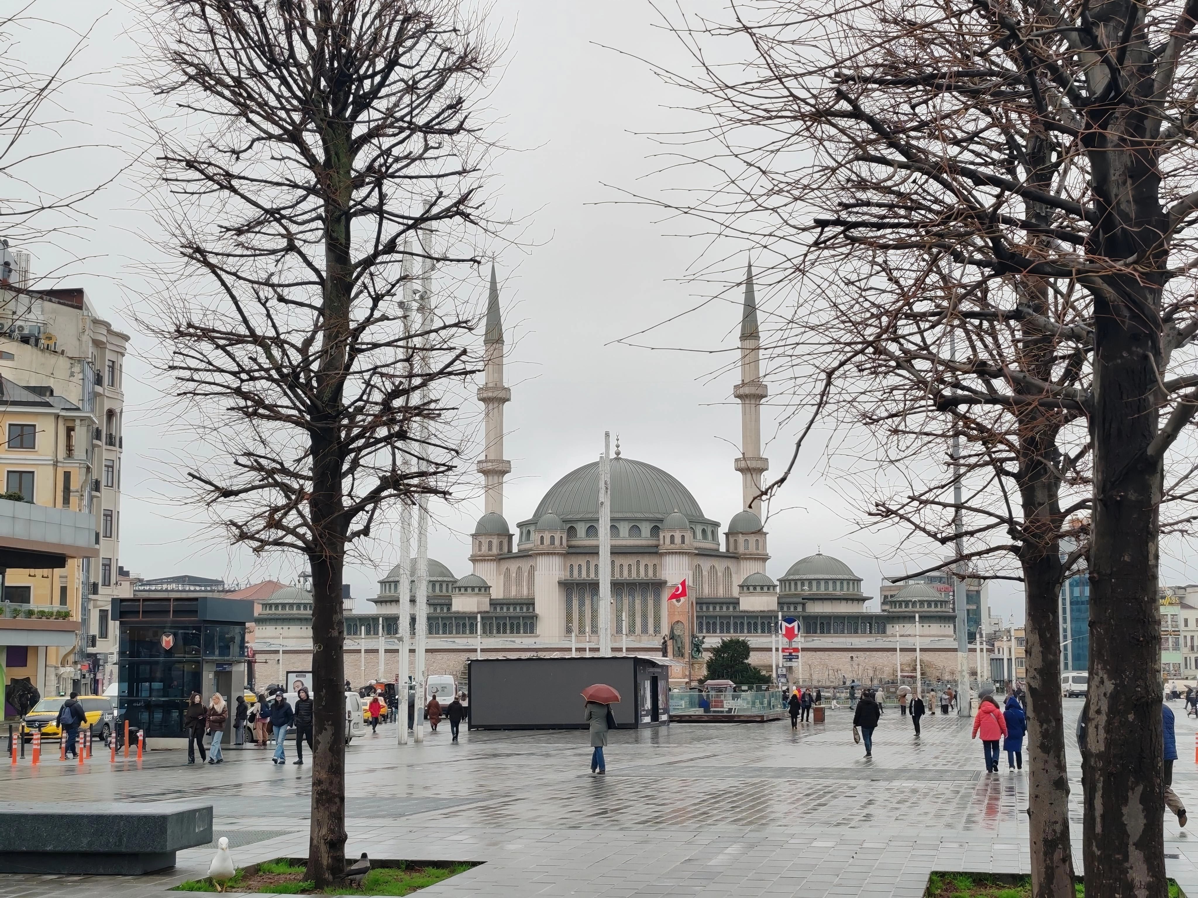The Best Time to Visit Tirana: A Season-by-Season Guide