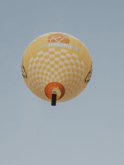 Hot air balloon against a blue sky — photo by Mehmet Turgut Kirkgoz on Pexels