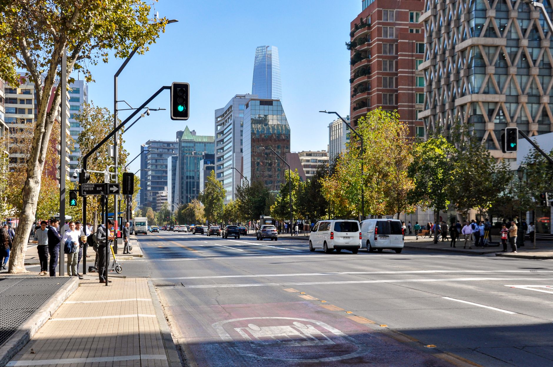 Una avenida de Santiago de Chile
