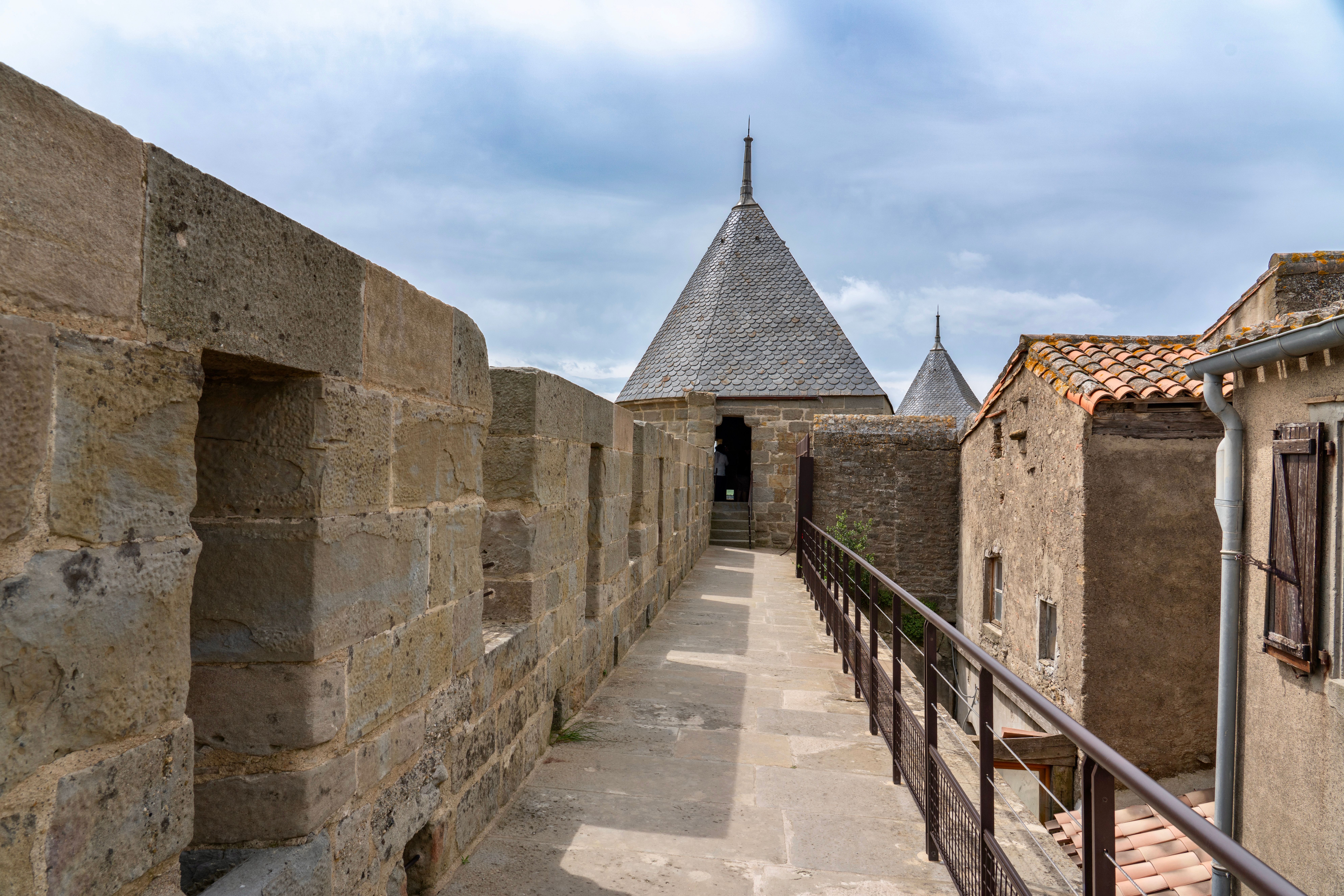 Ces cités aux murs qui vibrent de mille récits