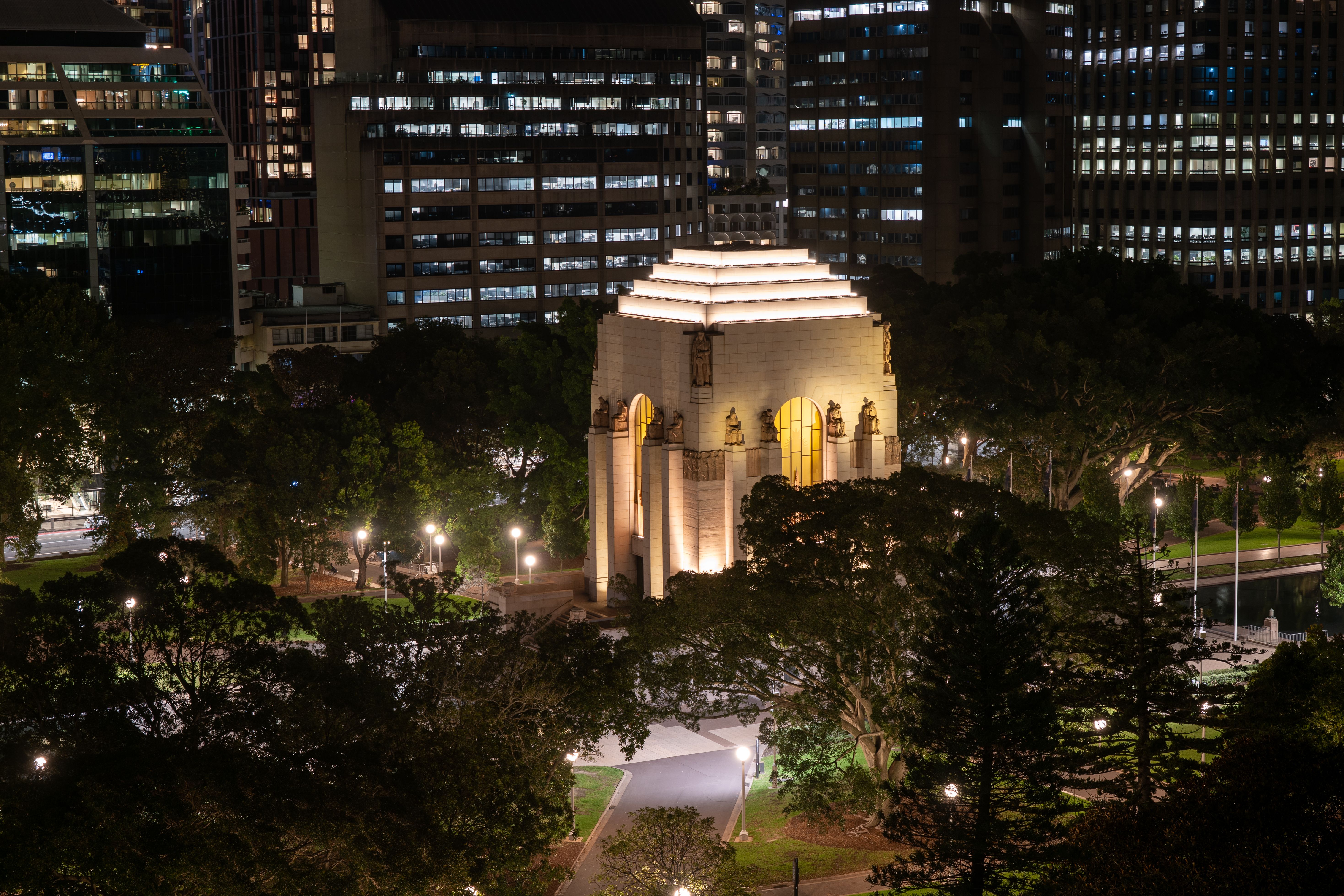 general travel group melbourne — Photo by Mark Direen on Pexels