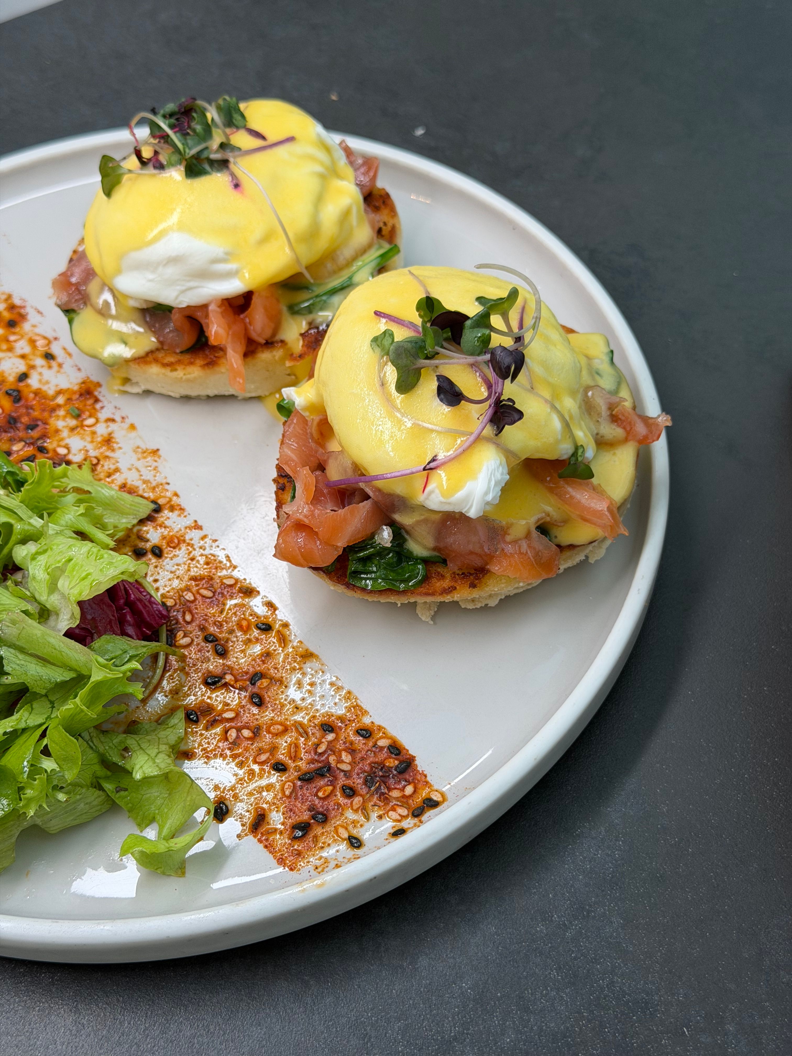 Eggs Benedict