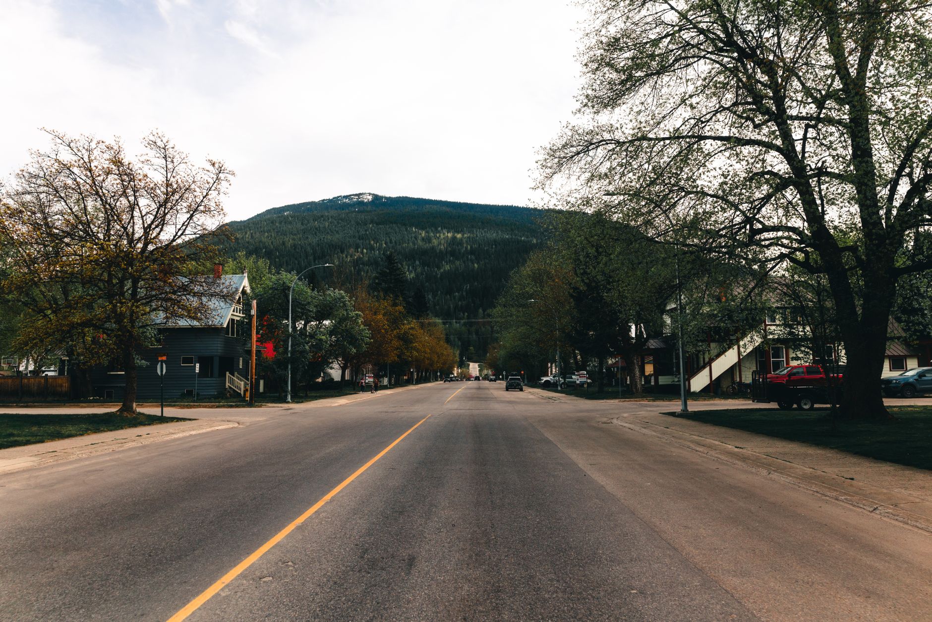 Radium Hot Springs — Street, Radium Hot Springs
