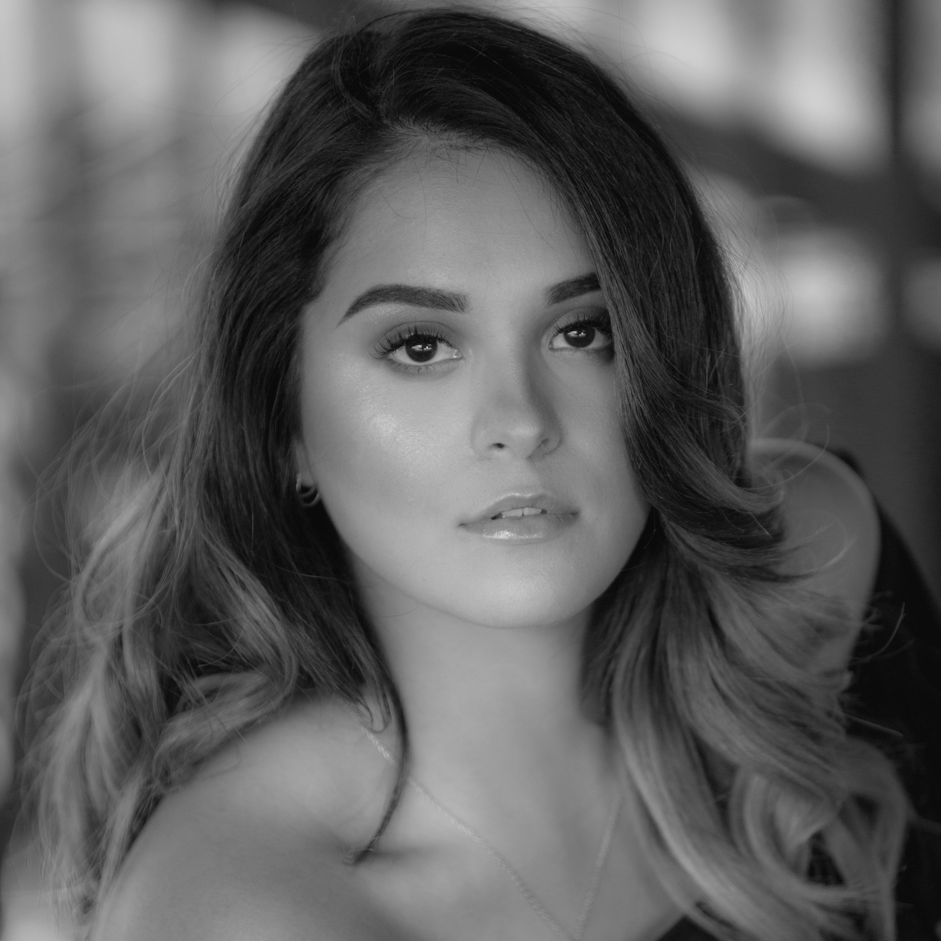 থাই অ্যালুমিনিয়াম পার্টিশন