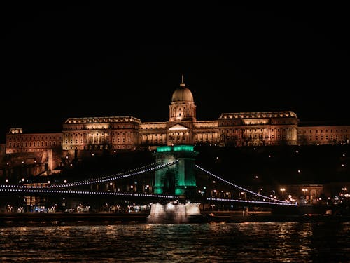 Δωρεάν στοκ φωτογραφιών με szechenyi αλυσίδα γέφυρα, απόγευμα, αρχιτεκτονική