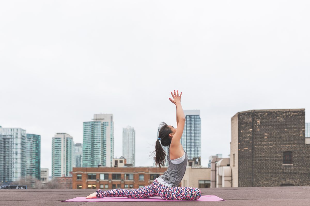 Position de yoga : comment la posture nous libère - Sept positions de yoga pour se sentir plus libre dans son corps