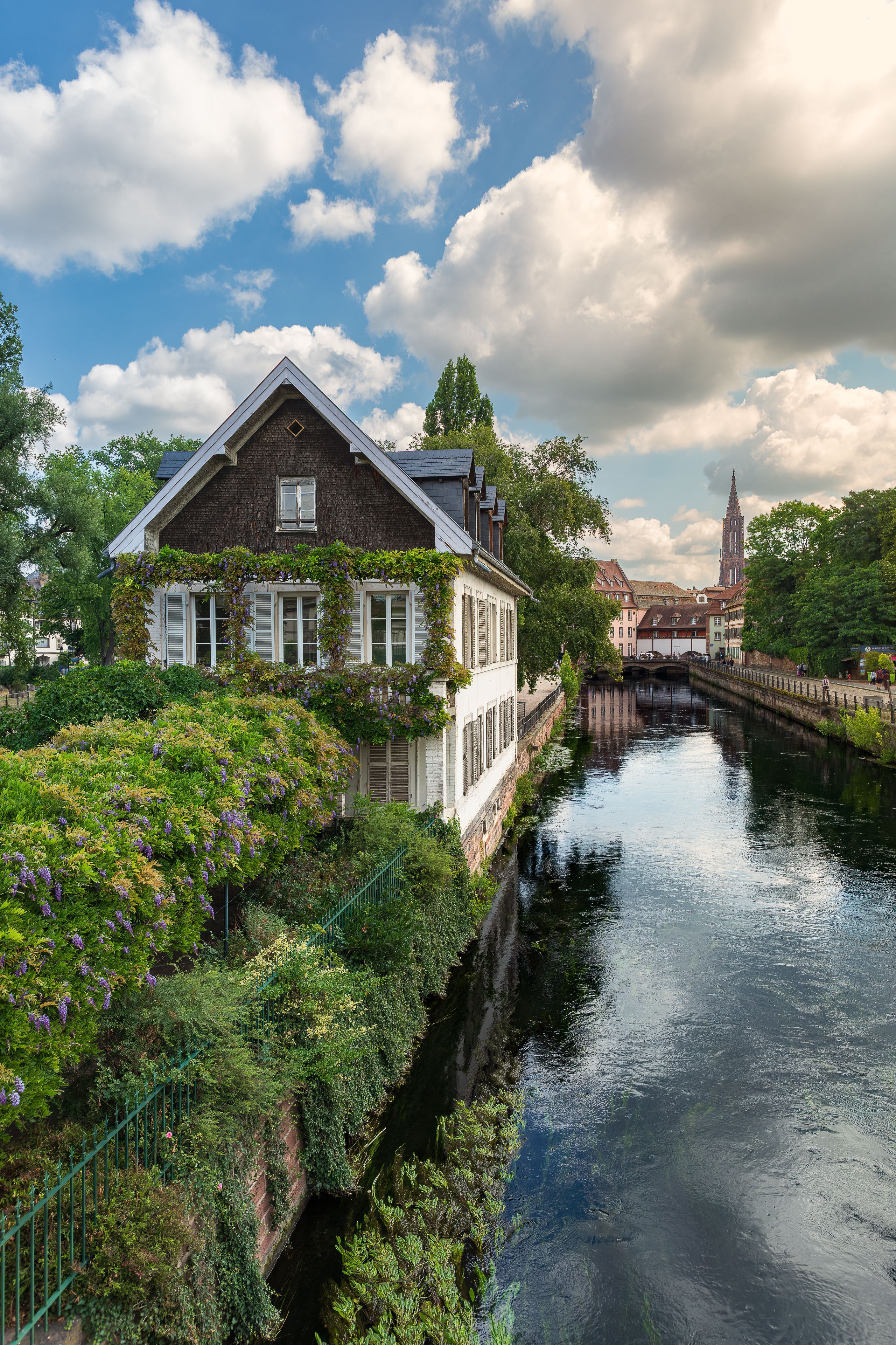Charming Alsace House by Strasburg Canal · Free Stock Photo