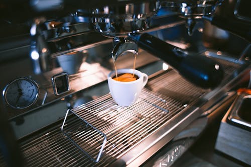 Free Machine Filling Coffee Stock Photo