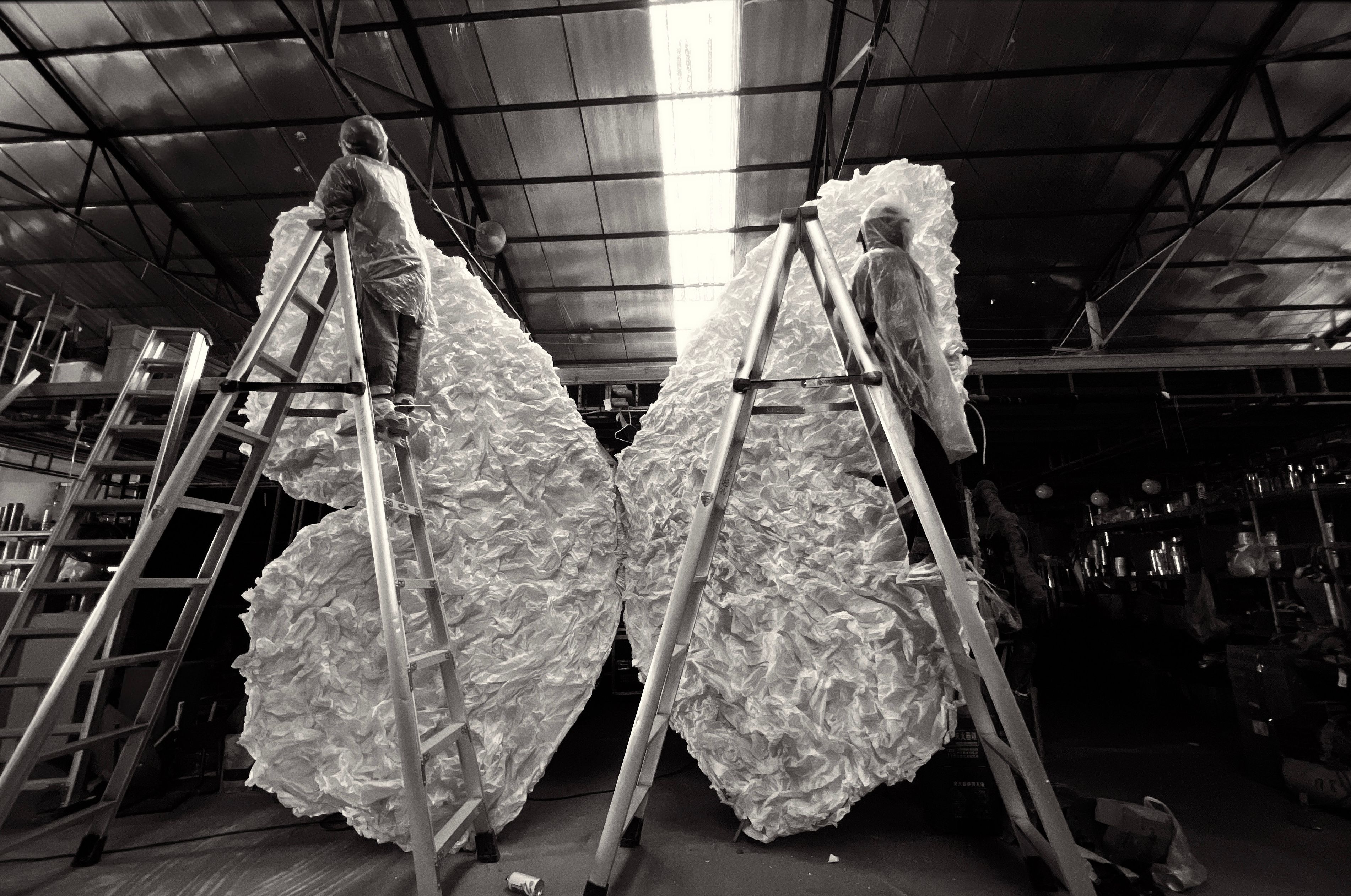 Large-scale interior plant installation