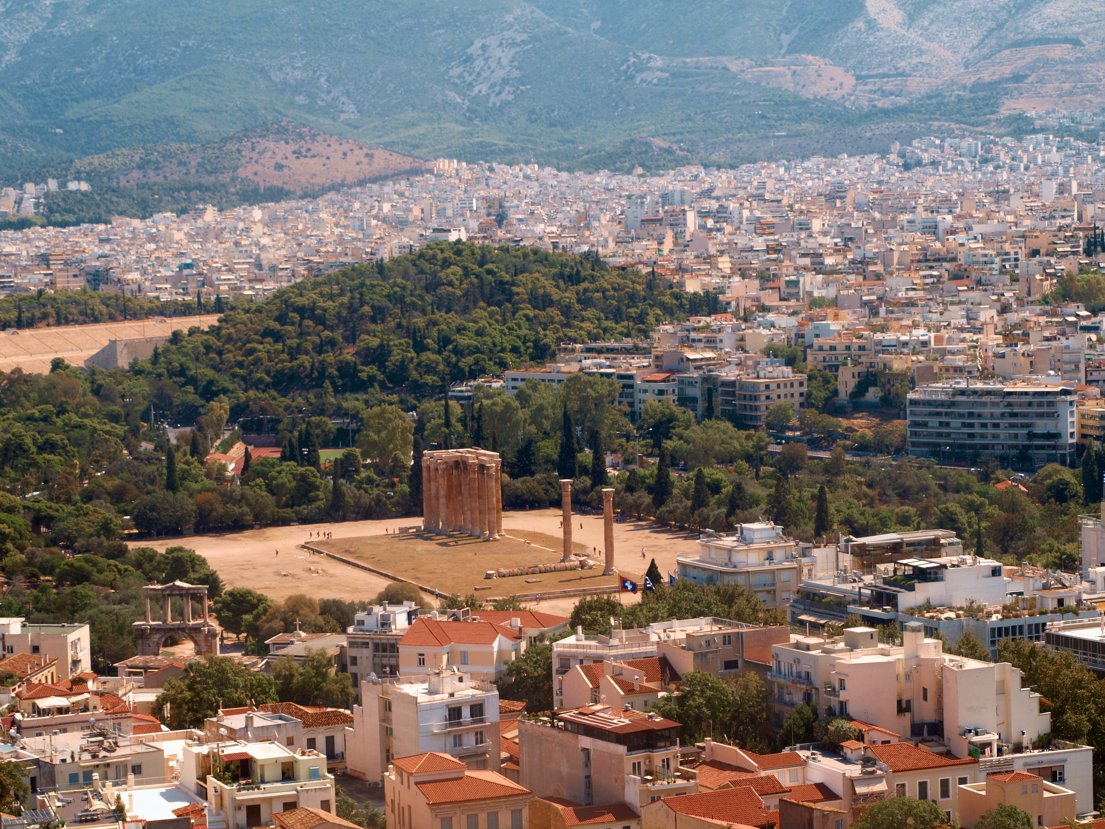 temple olympian zeus athens greece ancient ruins