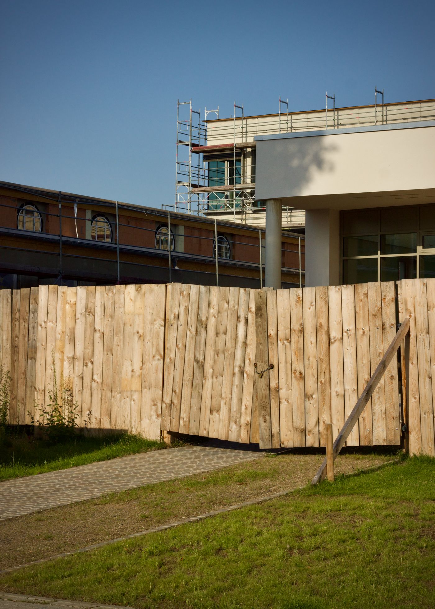 Smugala’s Fence & Deck work