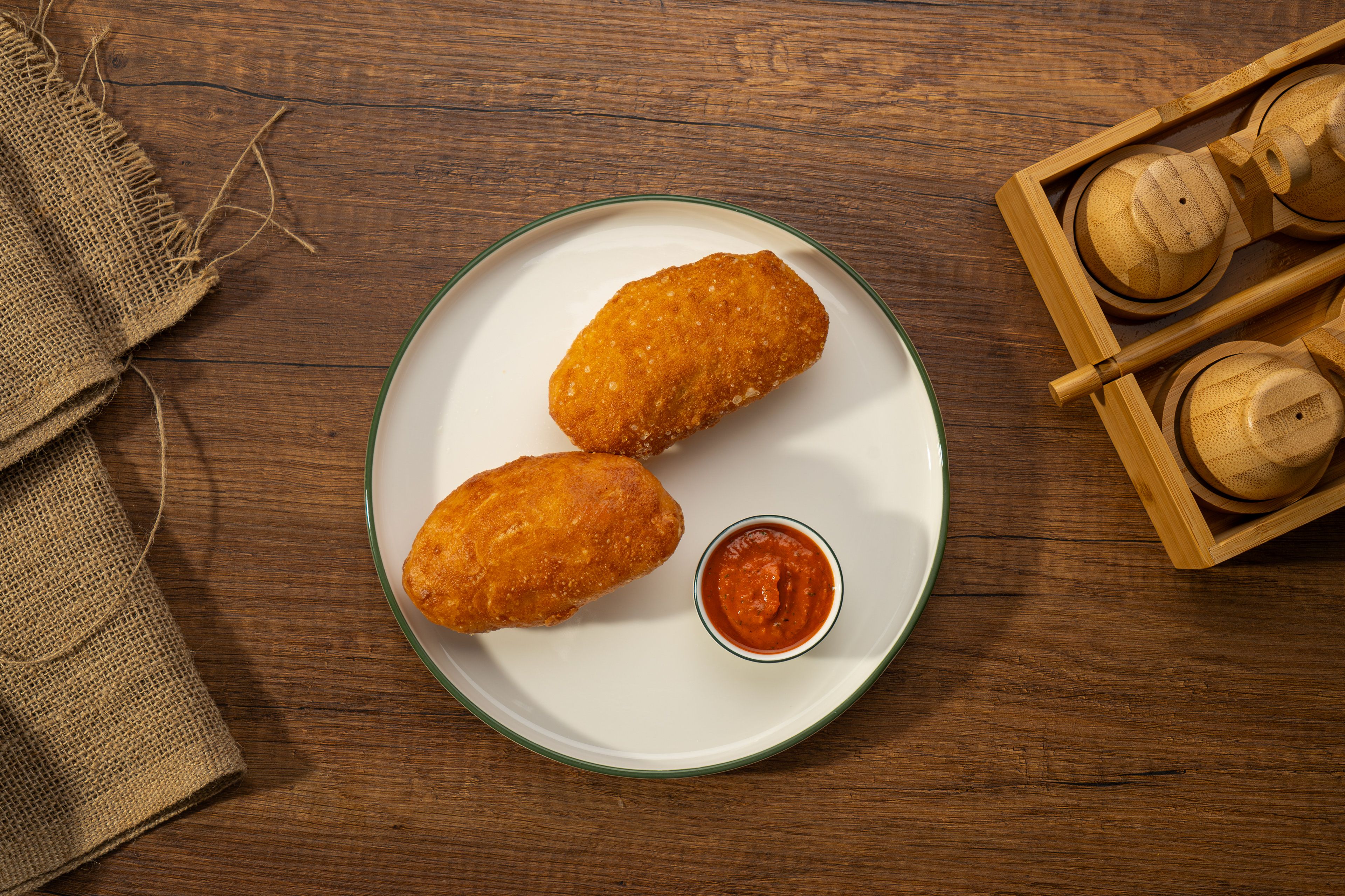 Crispy Samosa with Garlic Aioli