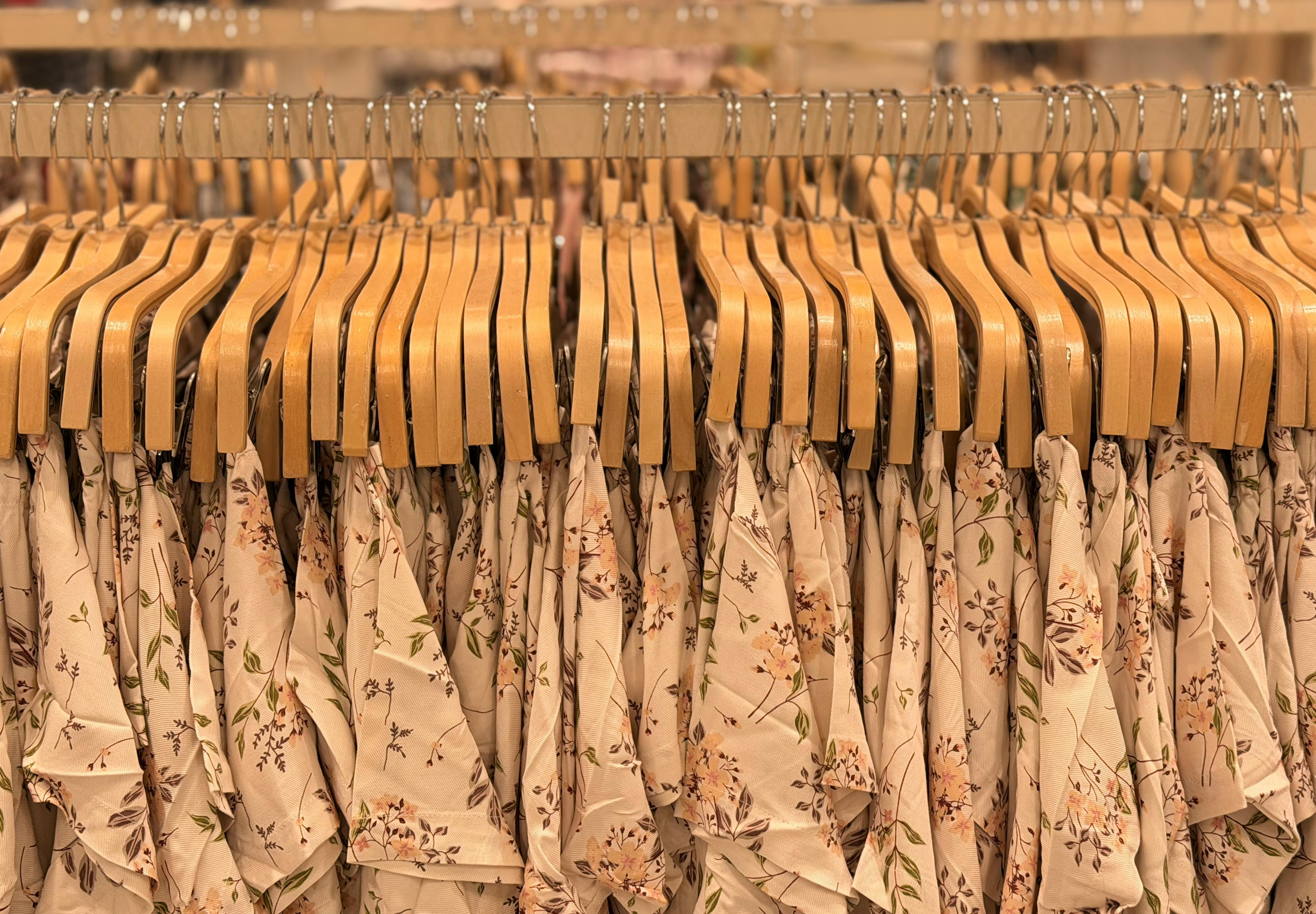 20 Size-Inclusive Fashion Brands To Shop For Your Summer Wardrobe — Photo by Swarup Sarkar on Pexels