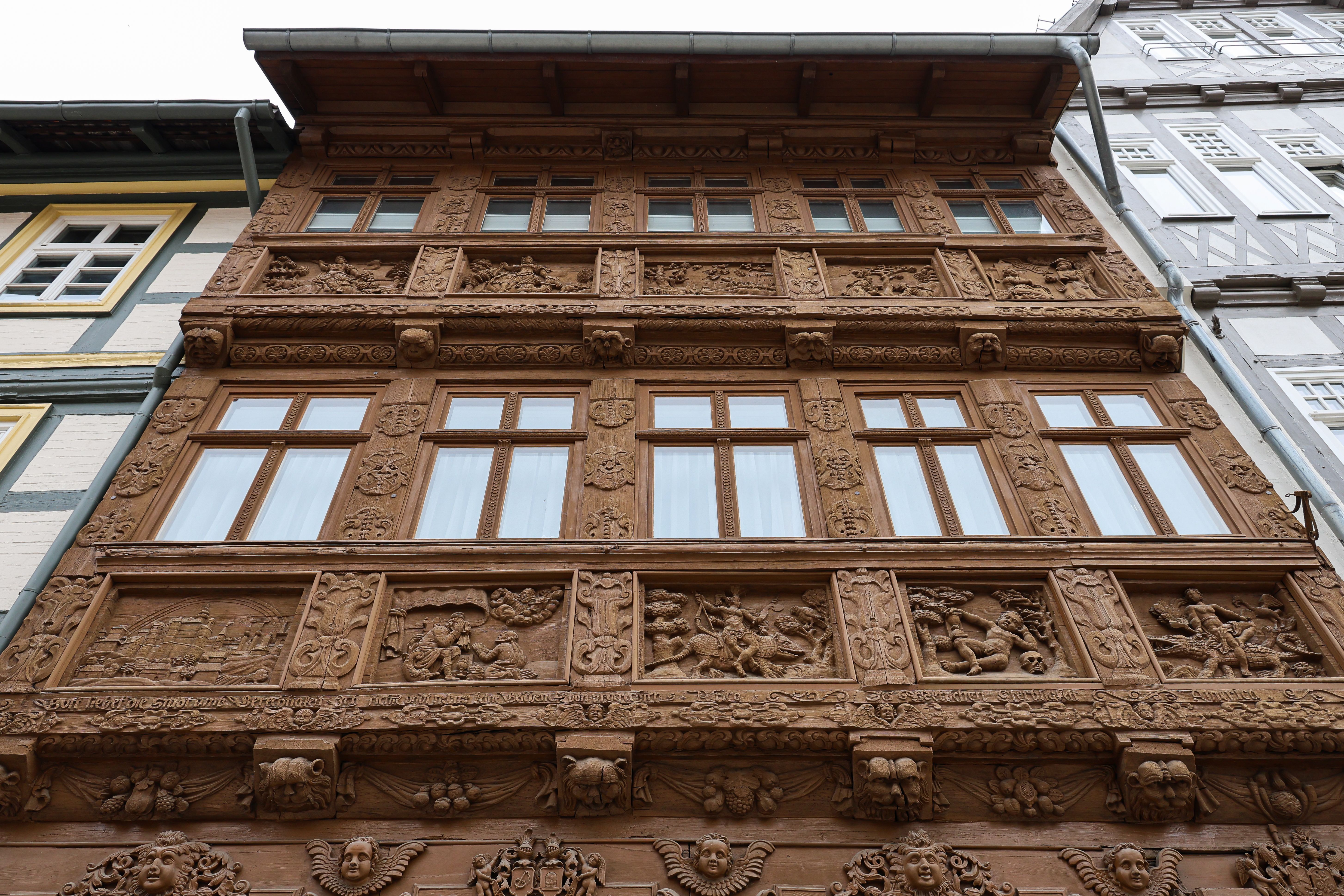 Sandalwood Carvings imported to Germany