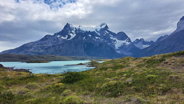 Elegante Berge – Naturmotiv als Hintergrundbild