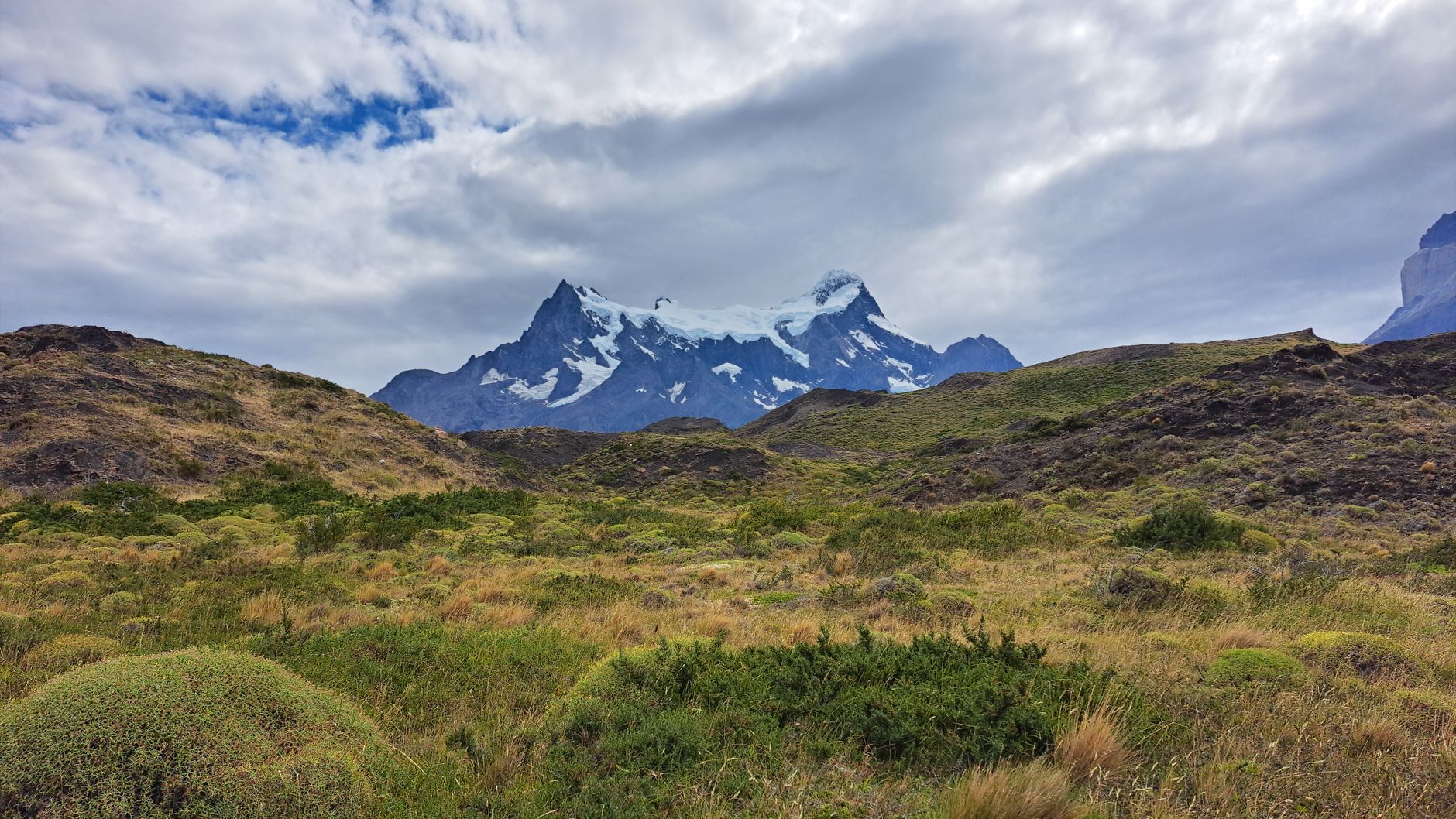 Todo sobre los paquetes de trekking W en Torres del Paine