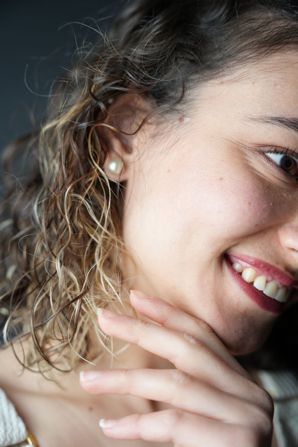 Definierte Locken aus der Nähe