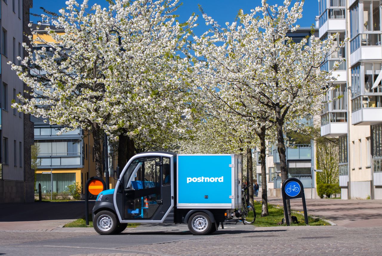 Same-day removals Stepps — removals work in progress
