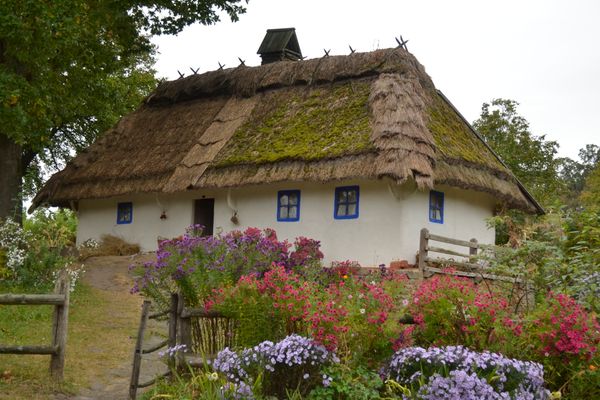 Thatched Roof Cottage jigsaw puzzle
