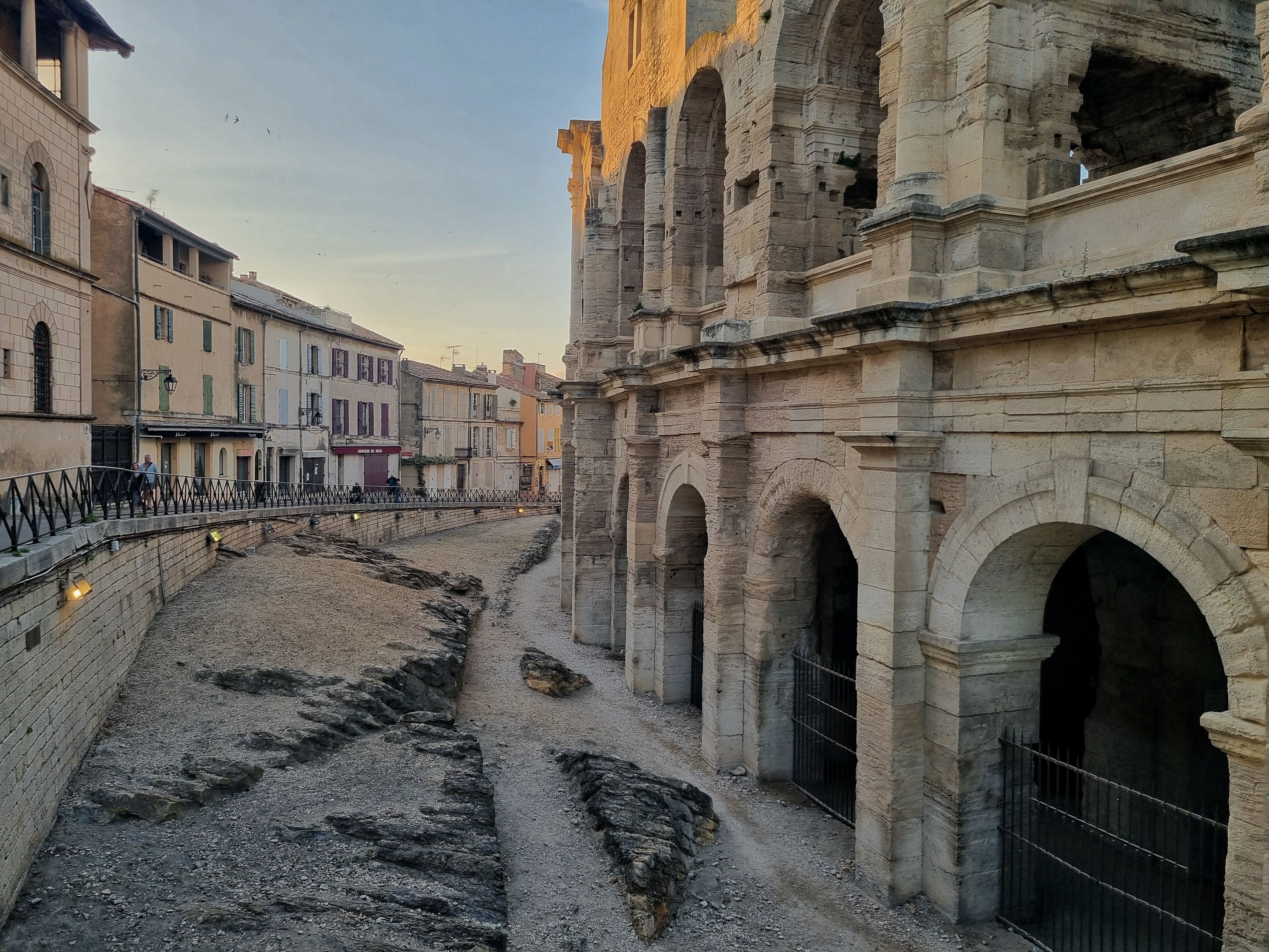 Arles