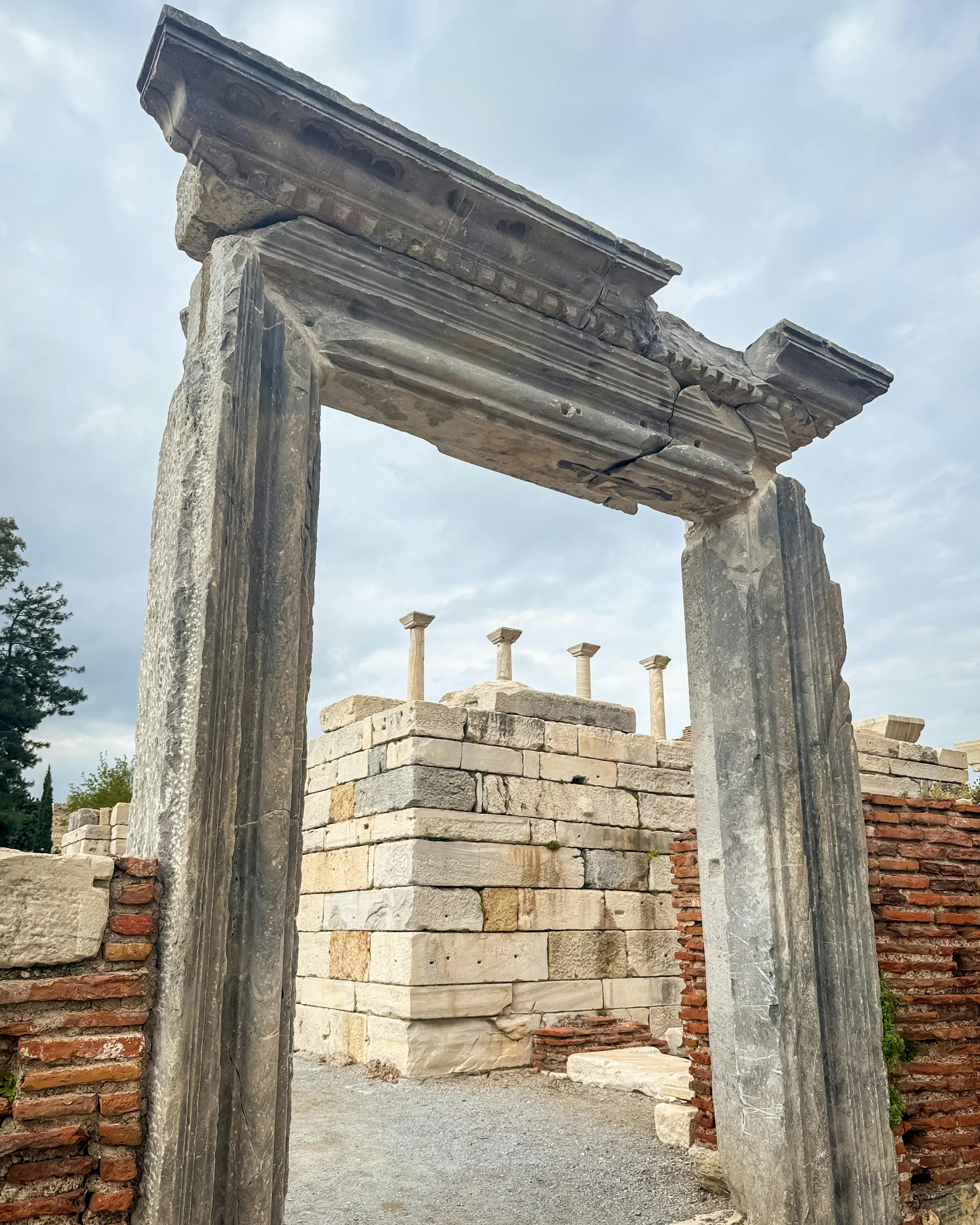 Explore the timeless beauty of ancient Roman ruins in İzmir, showcasing historic architecture and stonework.