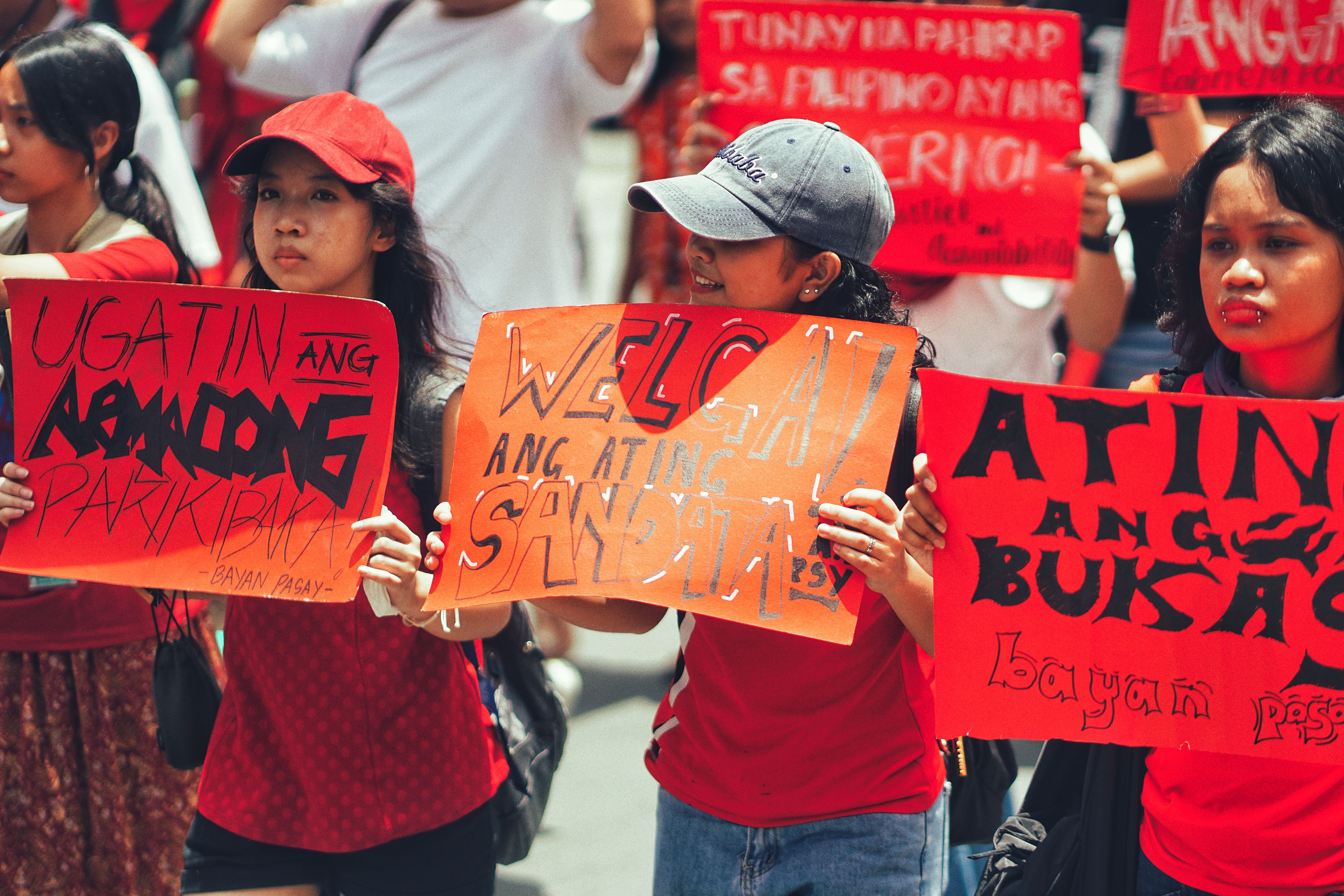 hyper-local politics community engagement — Photo by Mico Medel on Pexels