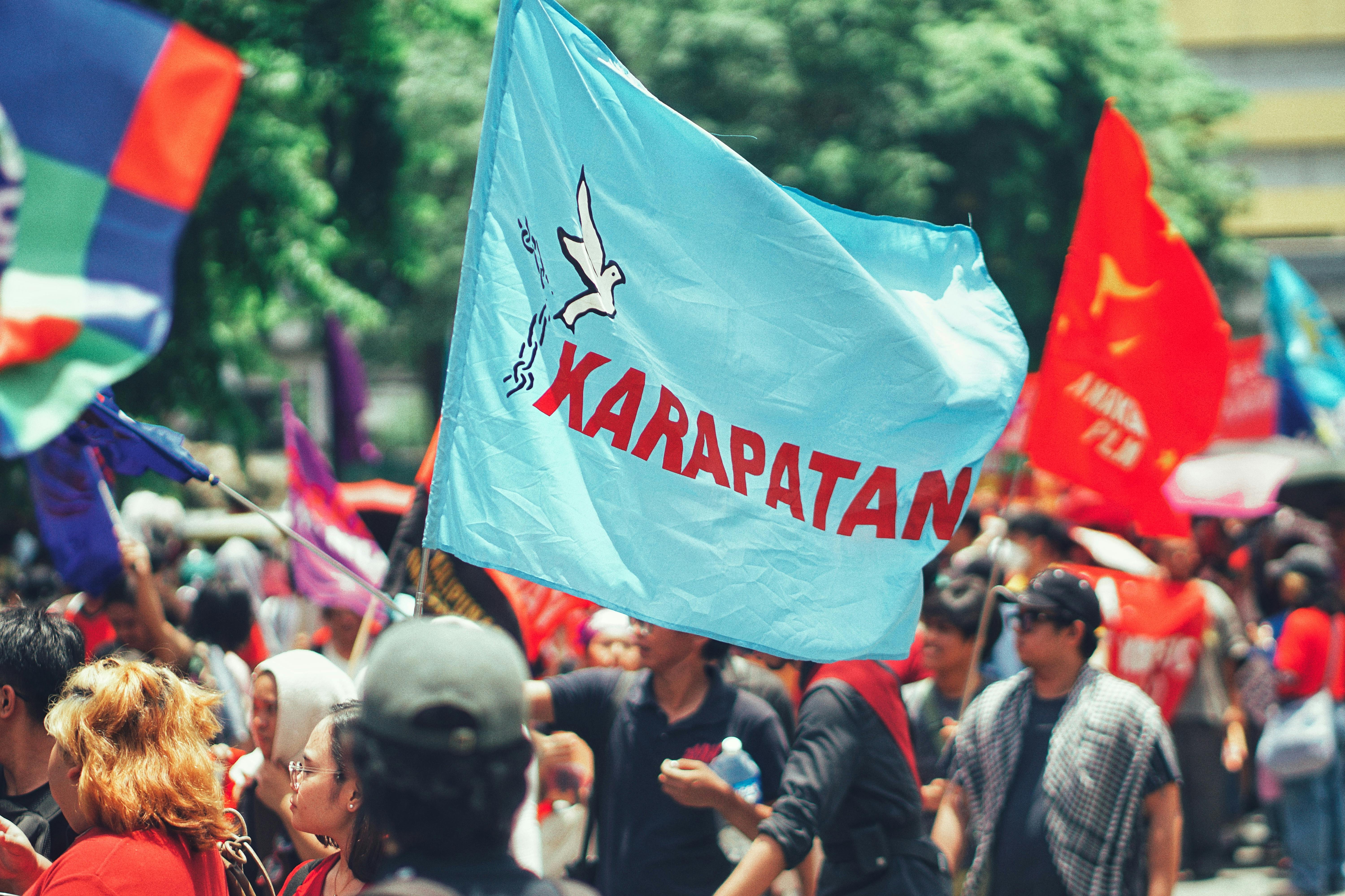 hyper-local politics community engagement — Photo by Mico Medel on Pexels