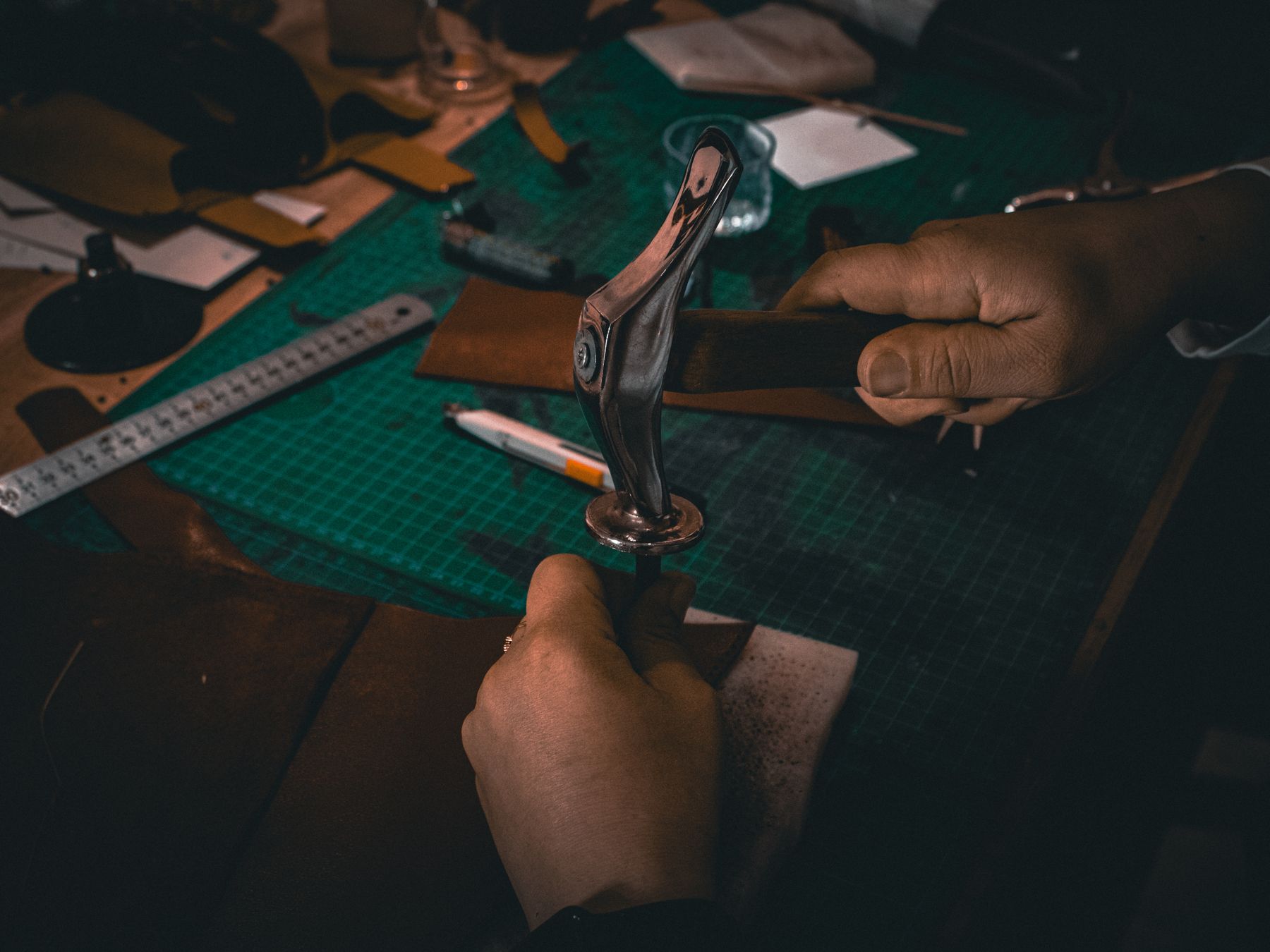 Longworth — professional packers wrapping and boxing belongings
