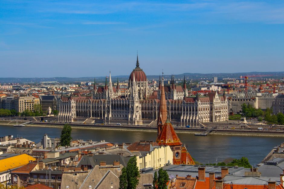 Fonduri Europene 2026: Oportunități majore pentru firme și ONG-uri din Oltenia